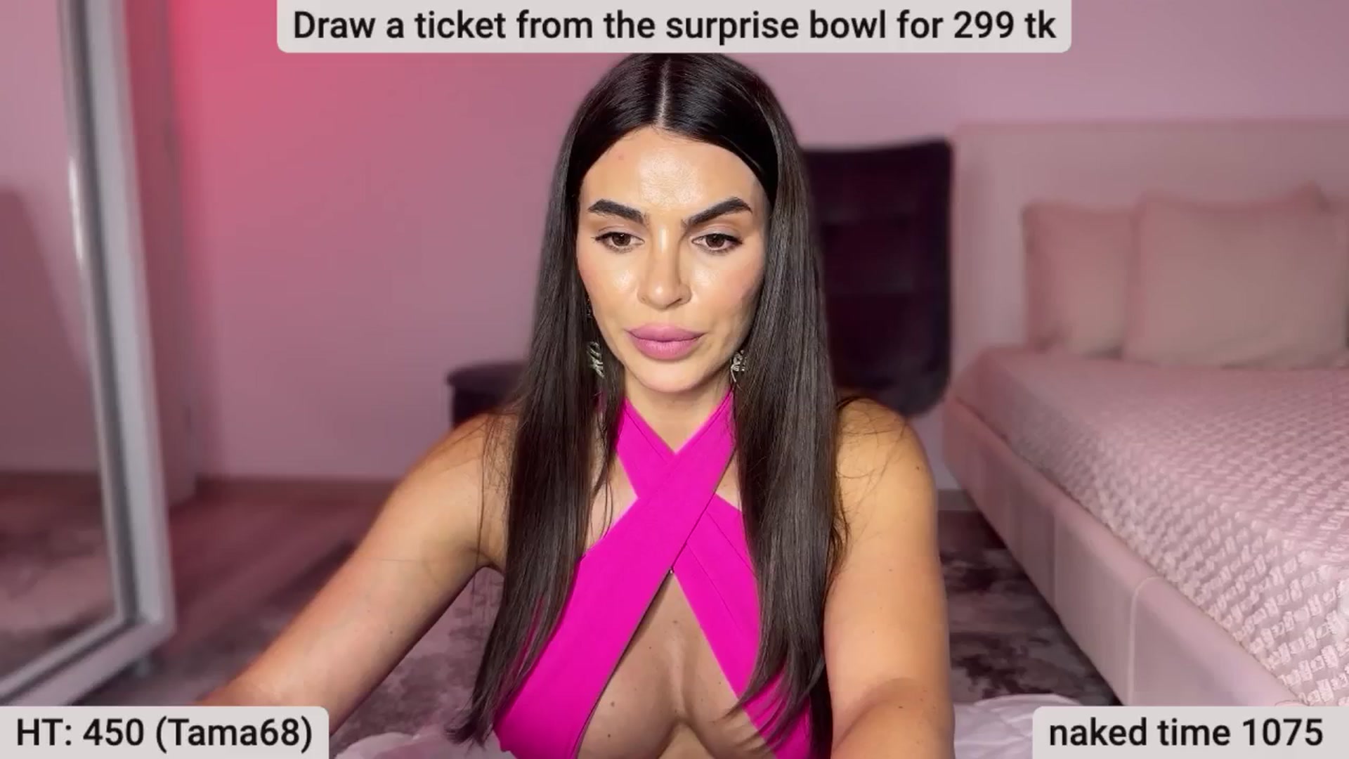 Gallery image thumbnail from BustyMiaaa's myfreecams stream on, 08/15/2024, 21:34 image 19 of 20