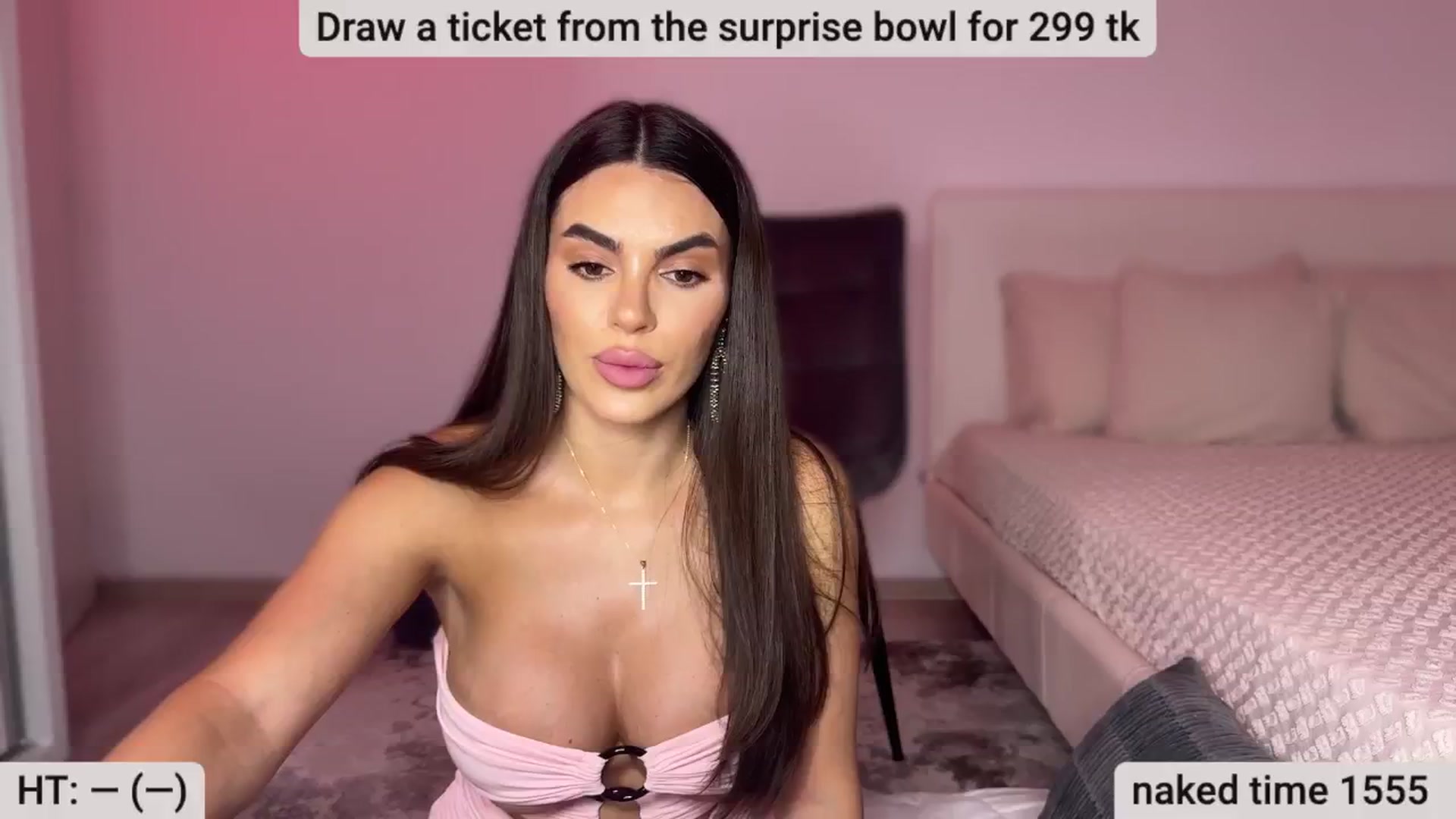 Gallery image thumbnail from BustyMiaaa's myfreecams stream on, 08/16/2024, 21:23 image 8 of 20