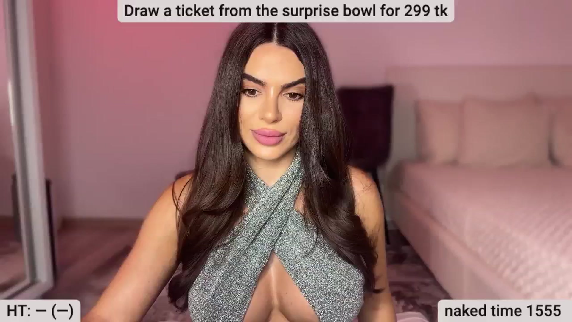 Gallery image thumbnail from BustyMiaaa's myfreecams stream on, 08/18/2024, 20:22 image 5 of 20