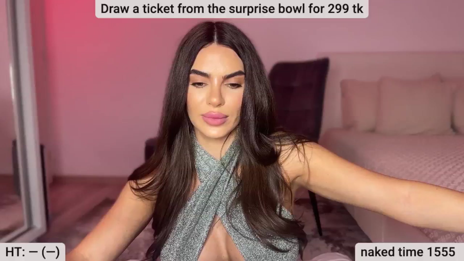Gallery image thumbnail from BustyMiaaa's myfreecams stream on, 08/18/2024, 21:58 image 4 of 20