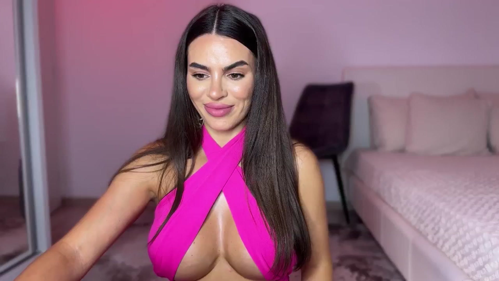 Gallery image thumbnail from BustyMiaaa's myfreecams stream on, 08/23/2024, 20:01 image 18 of 20