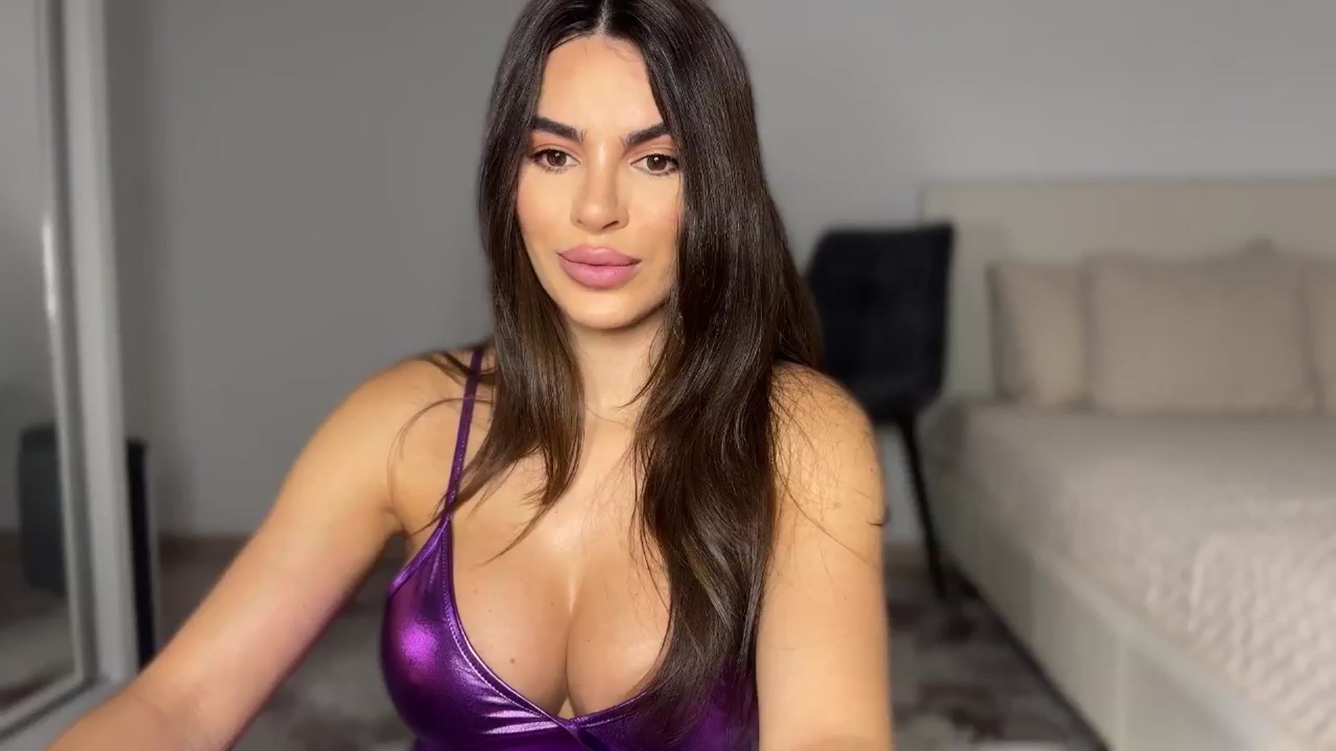 Gallery image thumbnail from BustyMiaaa's myfreecams stream on, 09/14/2024, 20:07 image 7 of 20