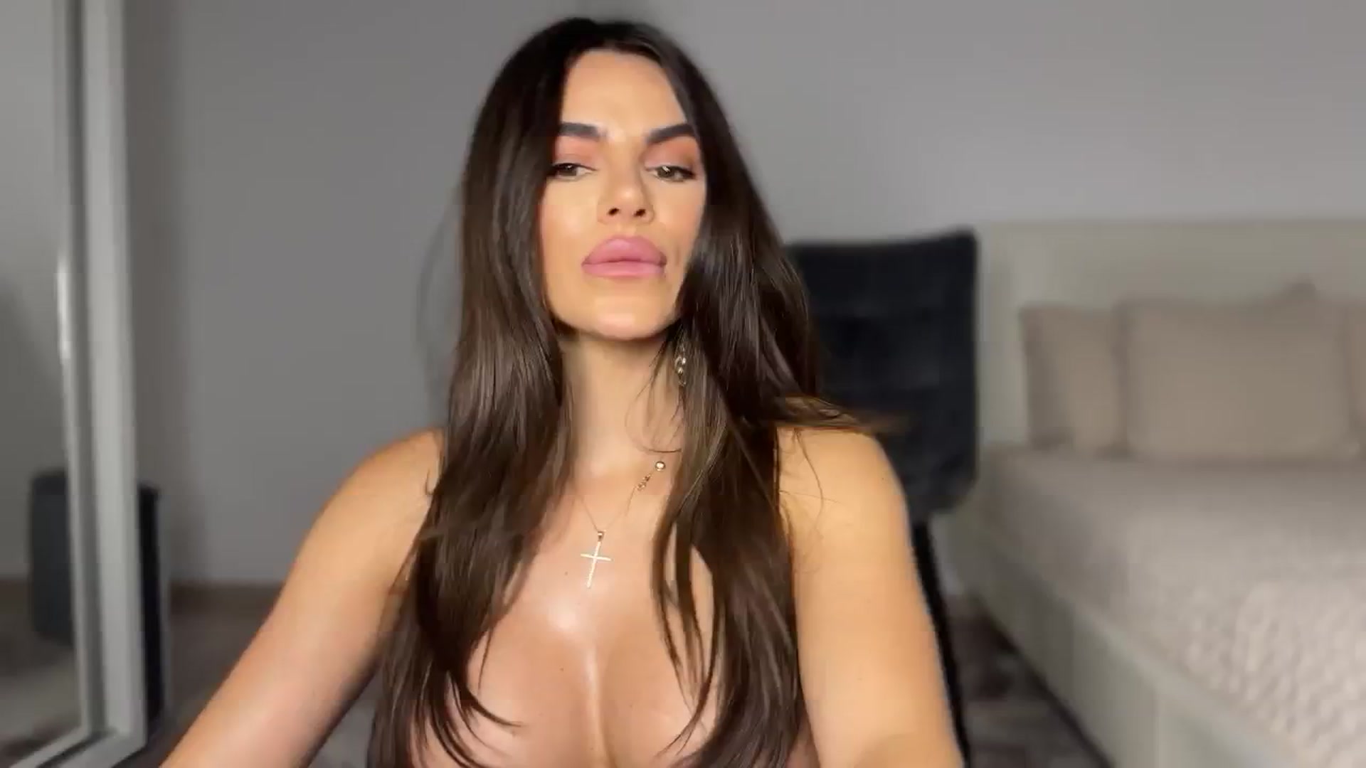 Gallery image thumbnail from BustyMiaaa's myfreecams stream on, 09/14/2024, 22:03 image 19 of 20