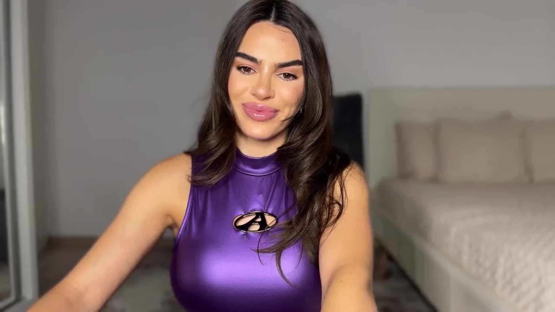 Gallery image thumbnail from BustyMiaaa's myfreecams stream on, 09/19/2024, 20:51 image 6 of 20