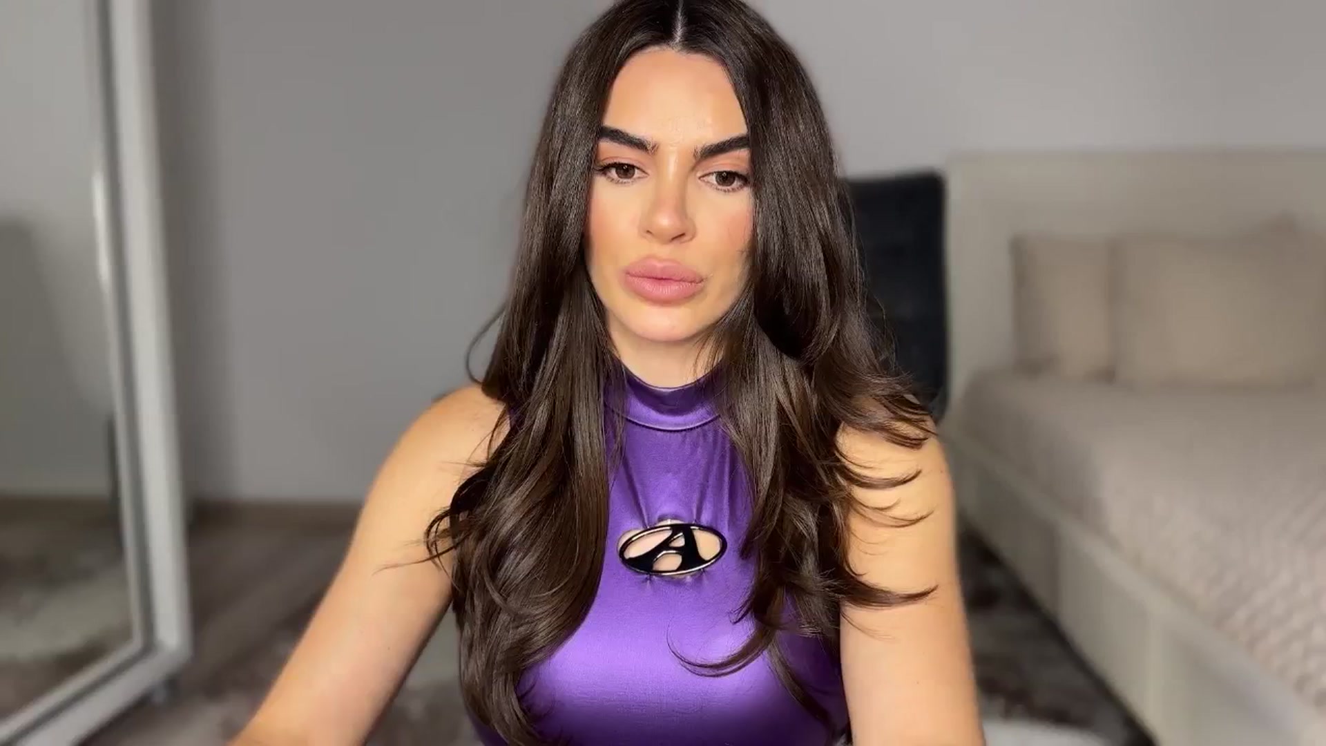 Gallery image thumbnail from BustyMiaaa's myfreecams stream on, 10/13/2024, 20:40 image 8 of 20
