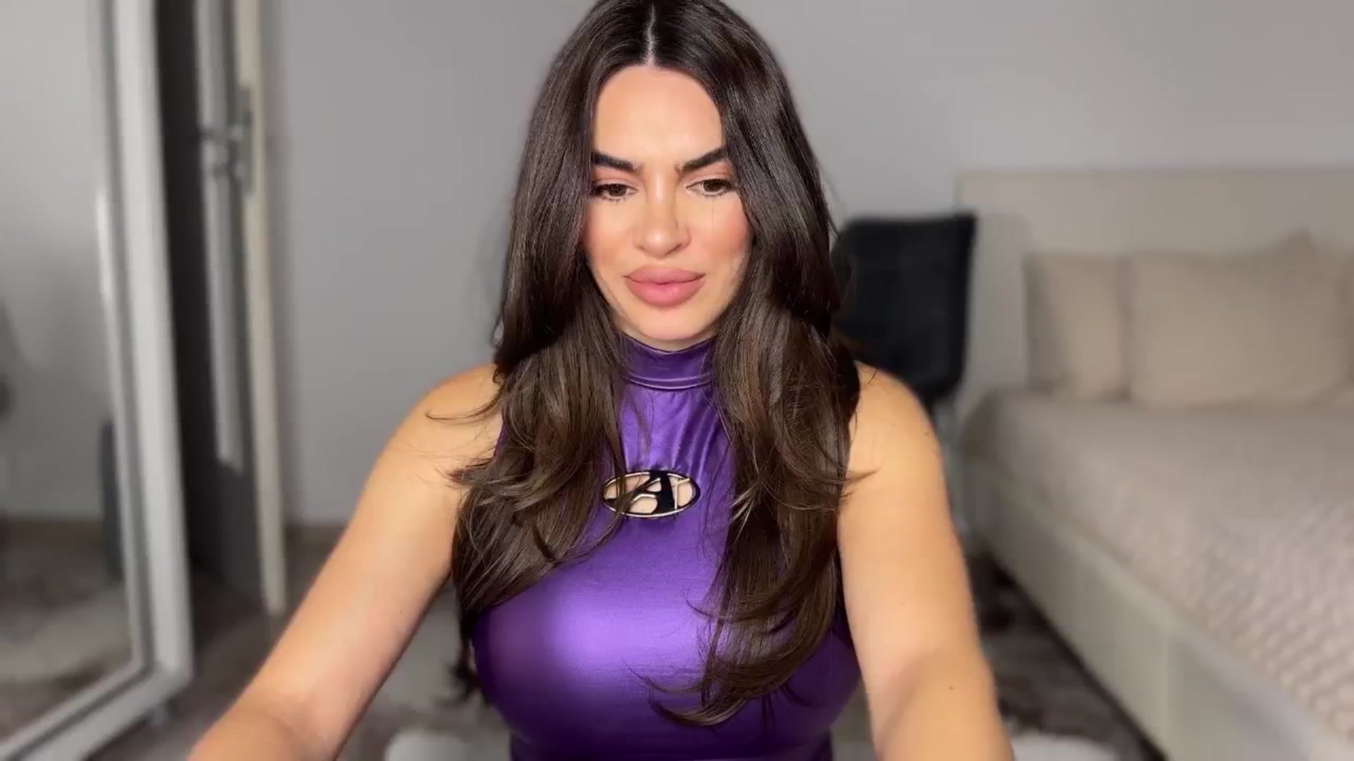 Gallery image thumbnail from BustyMiaaa's myfreecams stream on, 10/20/2024, 20:10 image 2 of 20