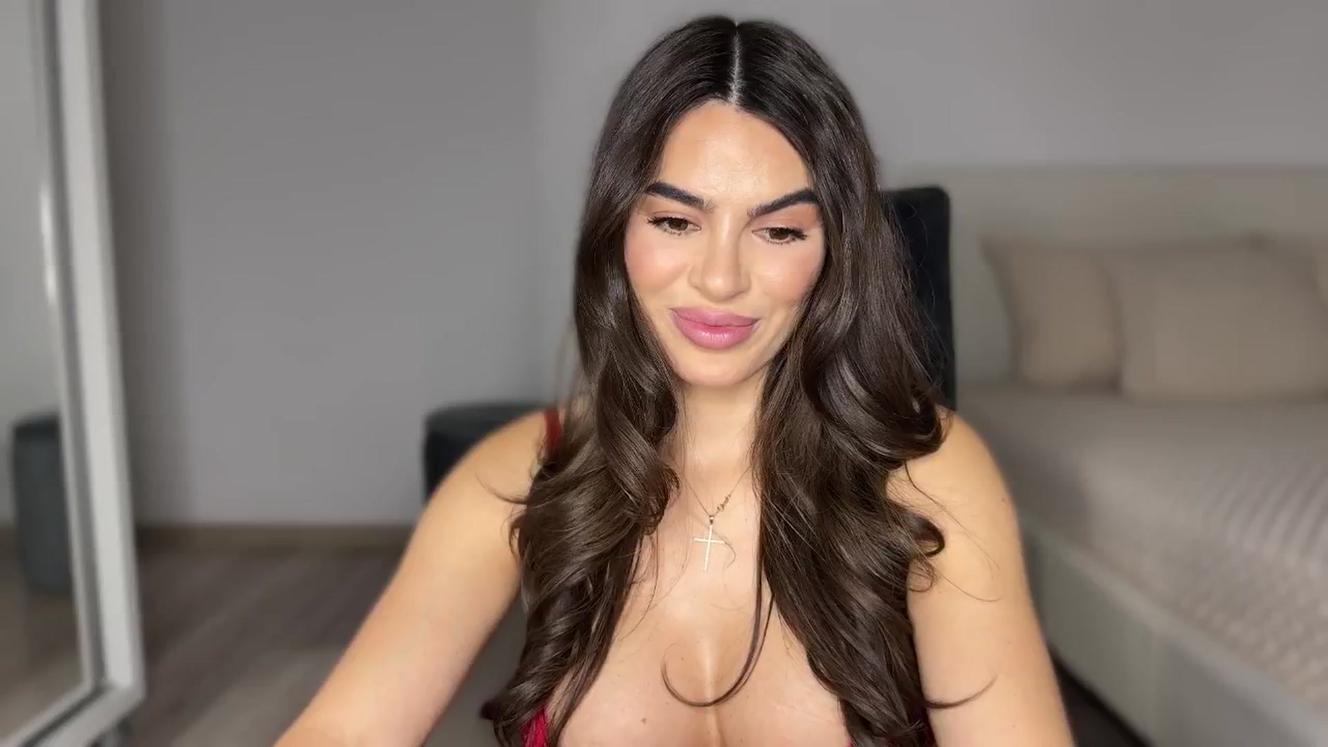 Gallery image thumbnail from BustyMiaaa's myfreecams stream on, 11/16/2024, 21:09 image 13 of 20