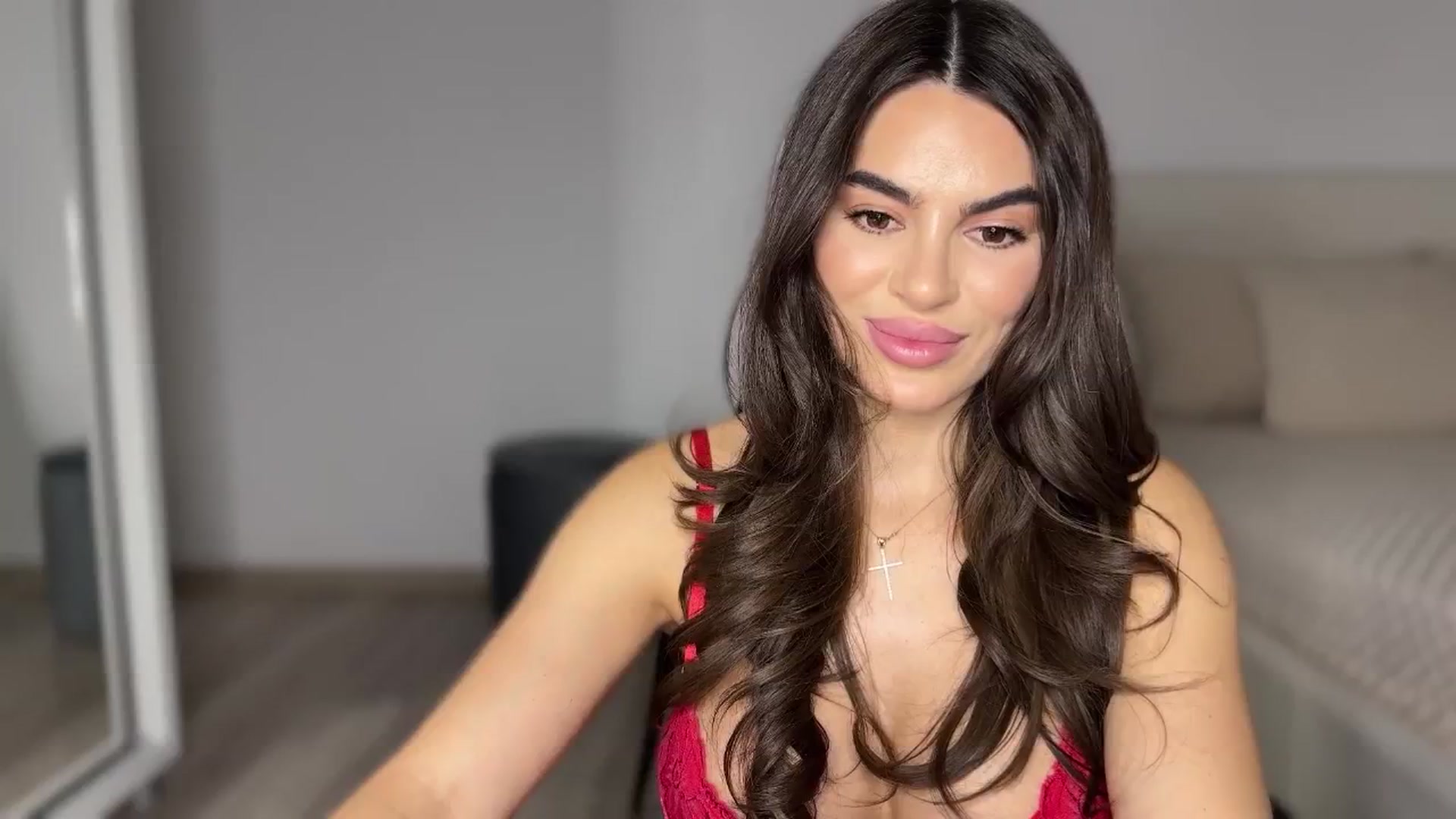 Gallery image thumbnail from BustyMiaaa's myfreecams stream on, 11/16/2024, 22:09 image 10 of 20