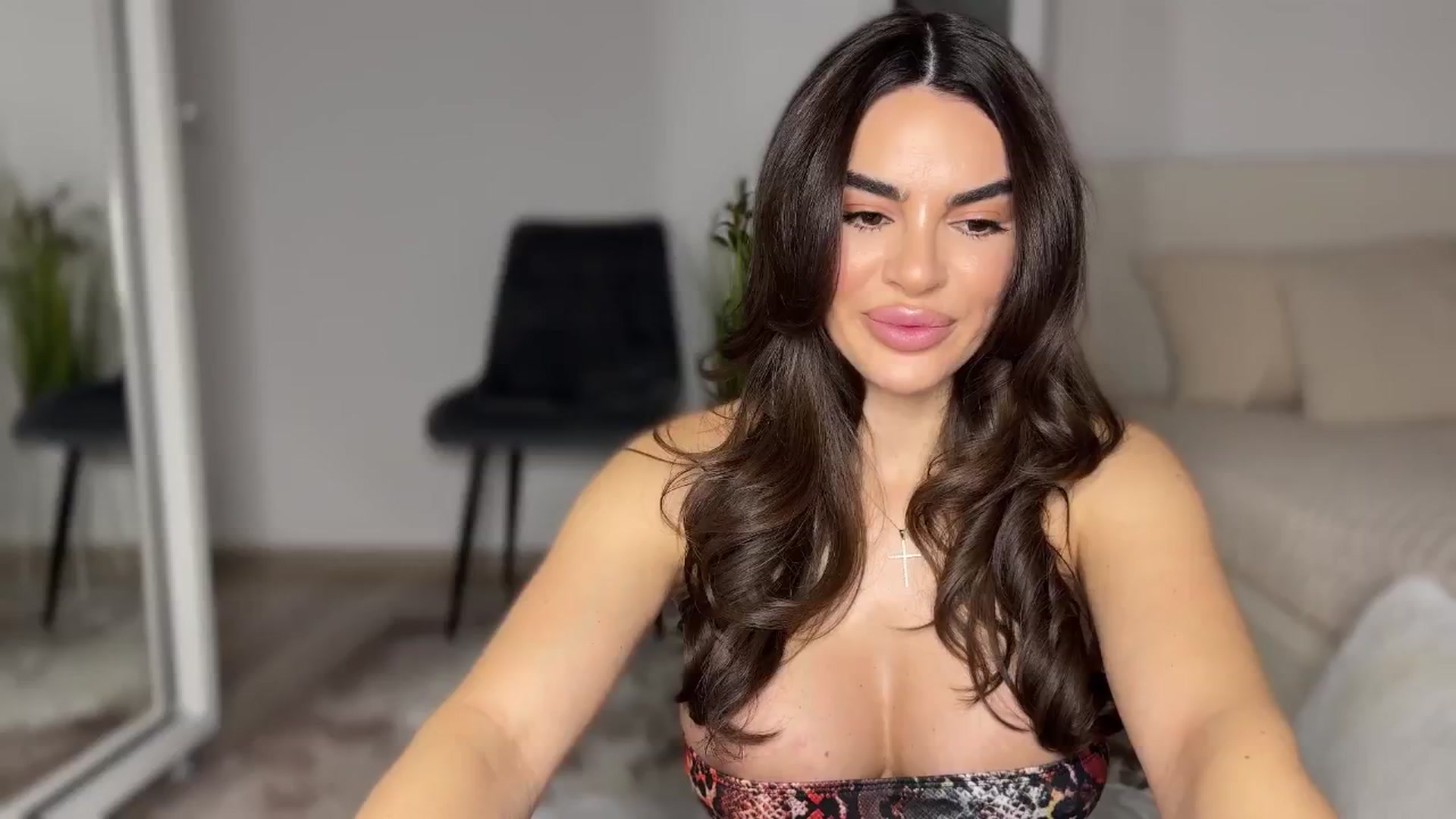 Gallery image thumbnail from BustyMiaaa's myfreecams stream on, 01/11/2025, 21:01 image 4 of 20