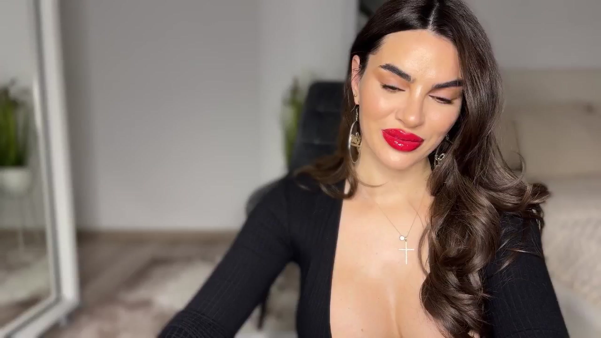 Gallery image thumbnail from BustyMiaaa's myfreecams stream on, 01/15/2025, 22:26 image 18 of 20