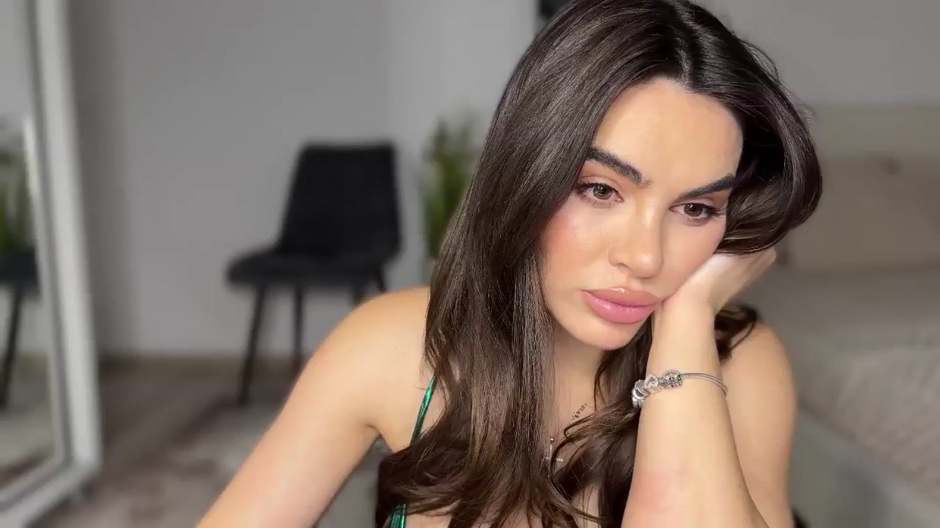 Gallery image thumbnail from BustyMiaaa's myfreecams stream on, 01/17/2025, 21:57 image 18 of 20
