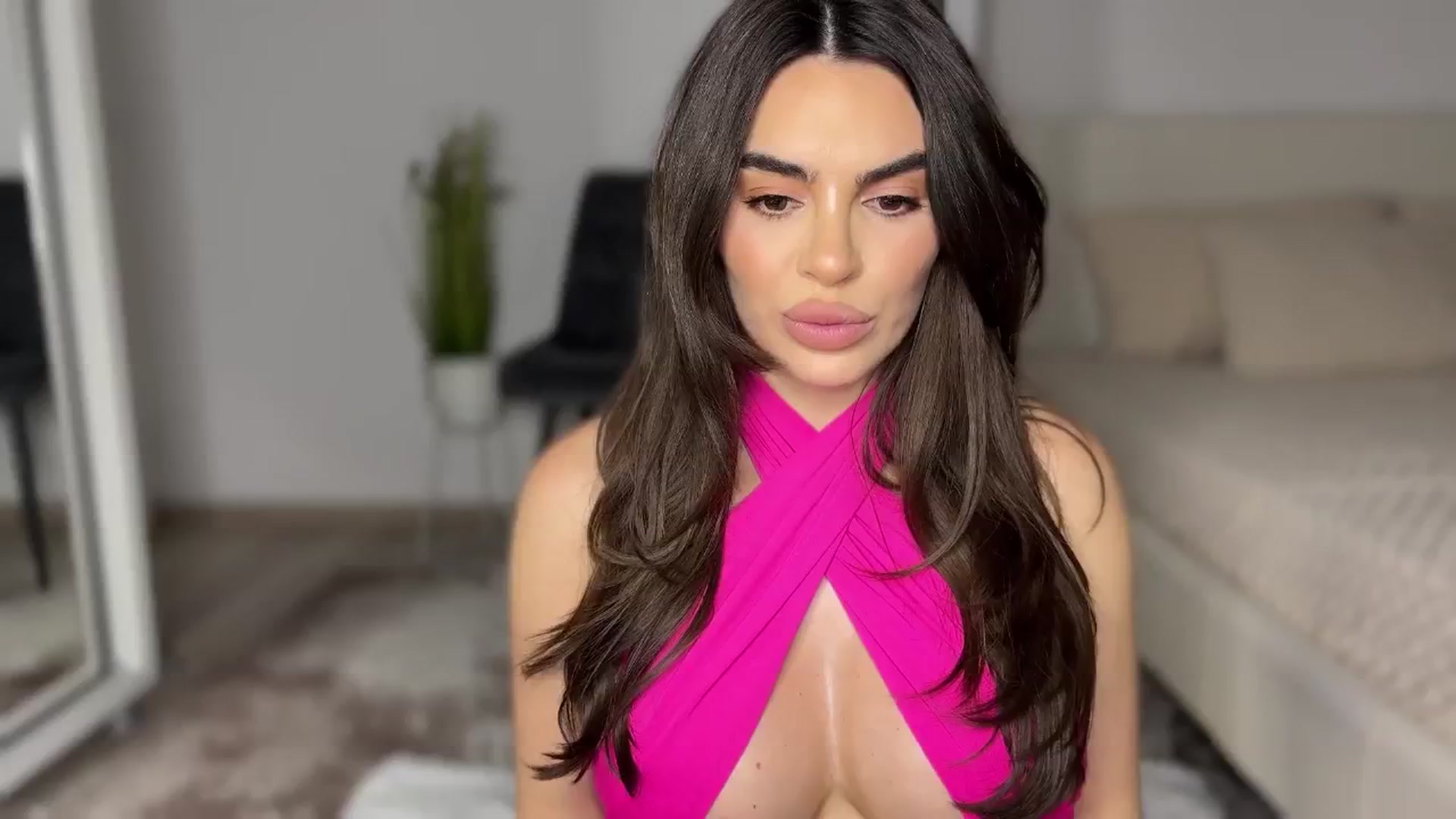 Gallery image thumbnail from BustyMiaaa's myfreecams stream on, 01/20/2025, 22:05 image 8 of 20