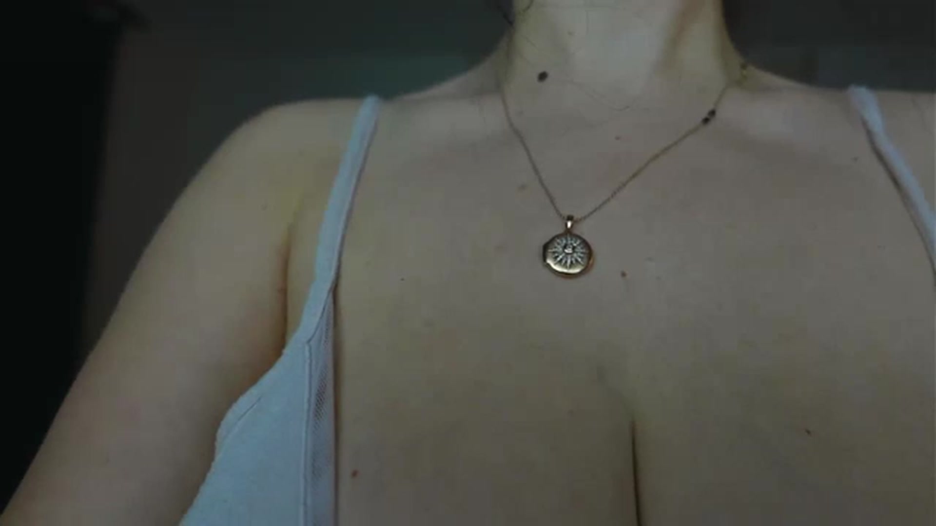 Gallery image thumbnail from BustyRedHeadx's myfreecams stream on, 12/21/2022, 08:05 image 2 of 20