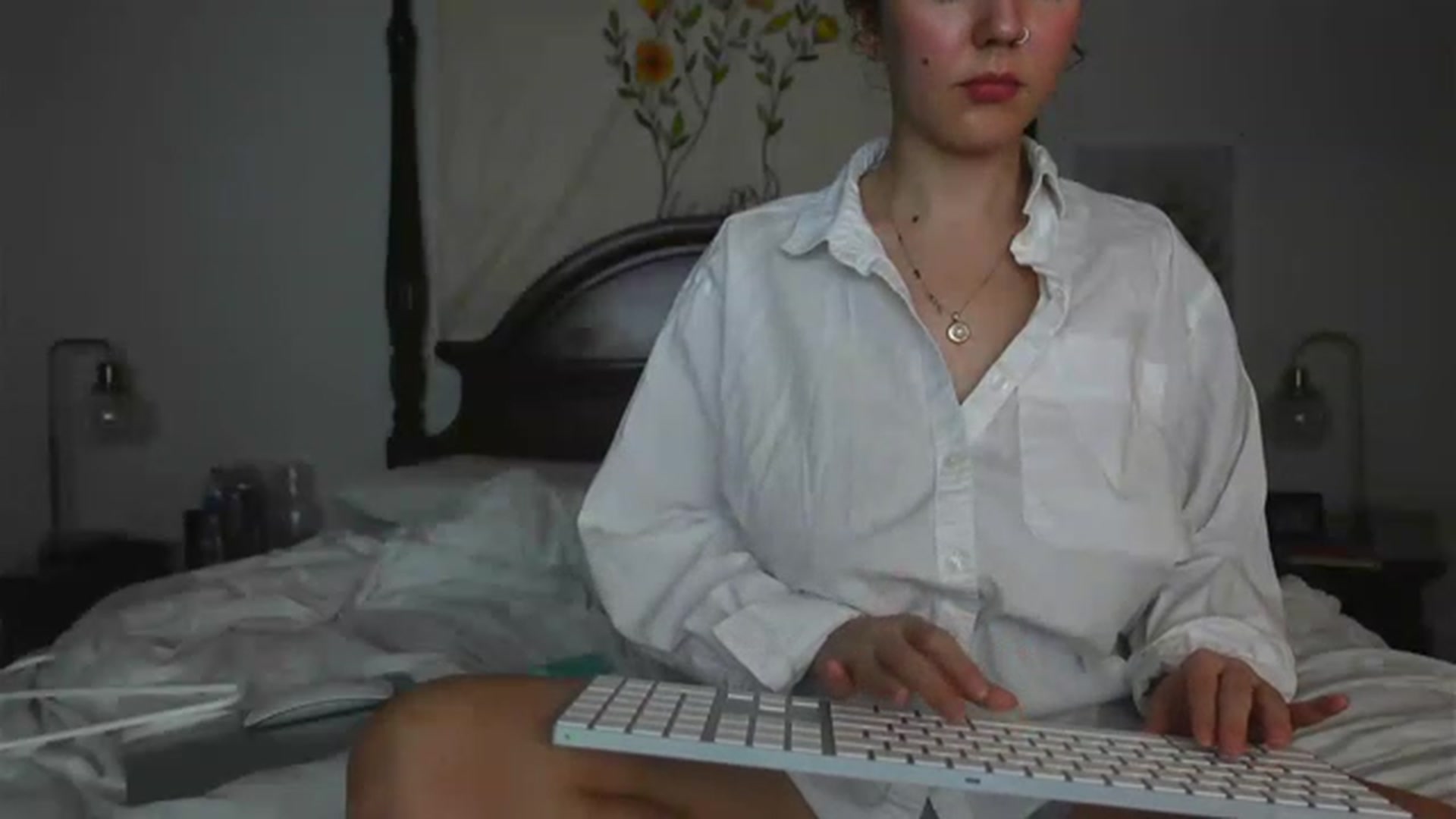 Gallery image thumbnail from BustyRedHeadx's myfreecams stream on, 03/14/2023, 07:11 image 8 of 20