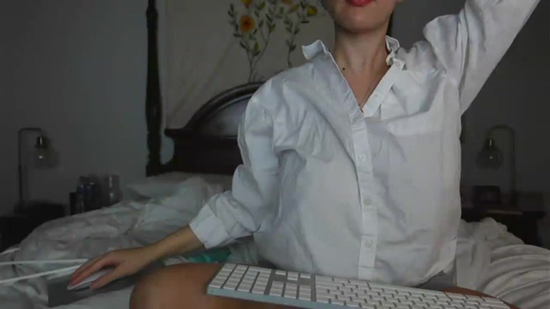Gallery image thumbnail from BustyRedHeadx's myfreecams stream on, 03/14/2023, 07:11 image 11 of 20