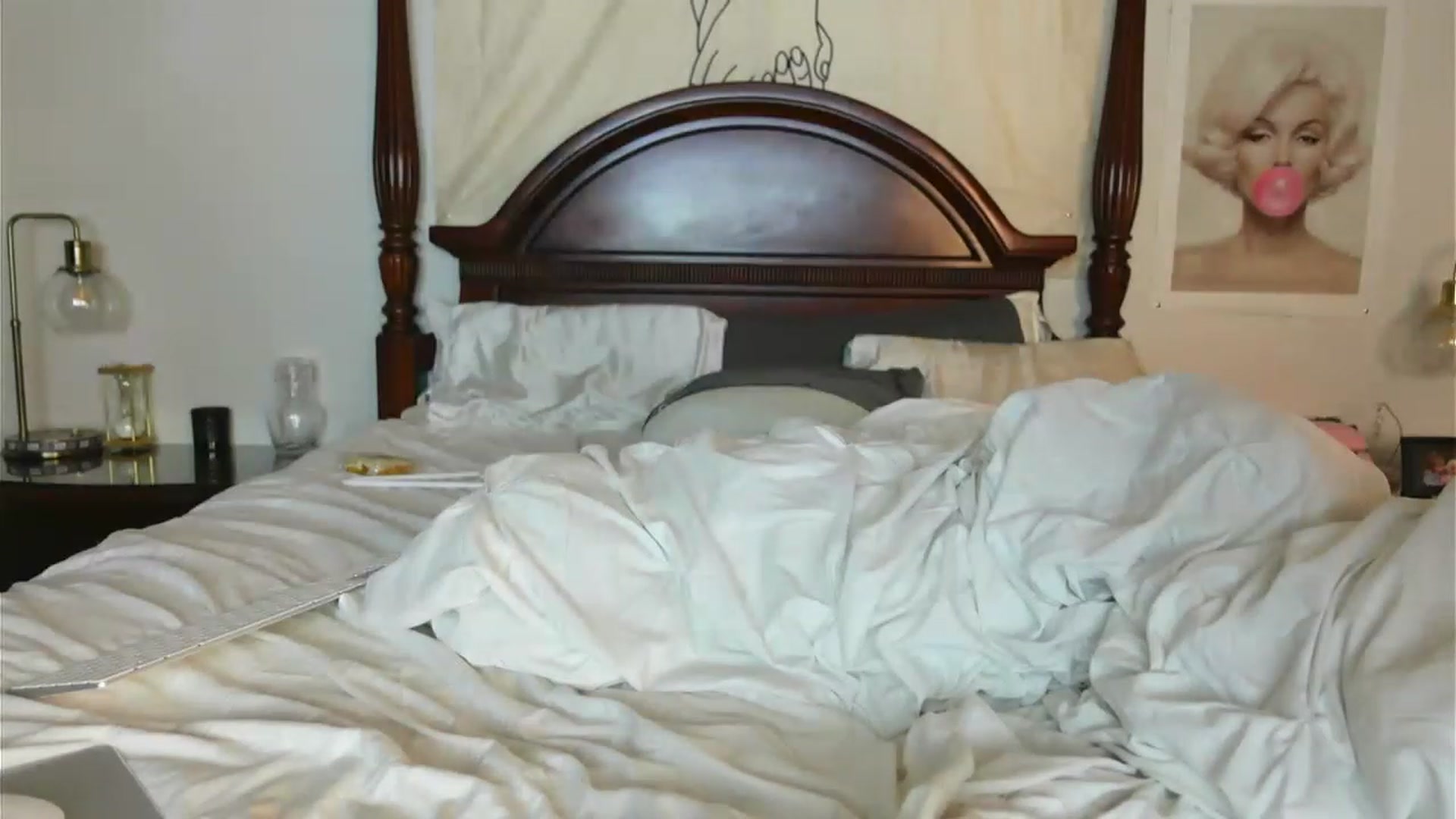 Gallery image thumbnail from BustyRedHeadx's myfreecams stream on, 03/28/2023, 09:31 image 16 of 20