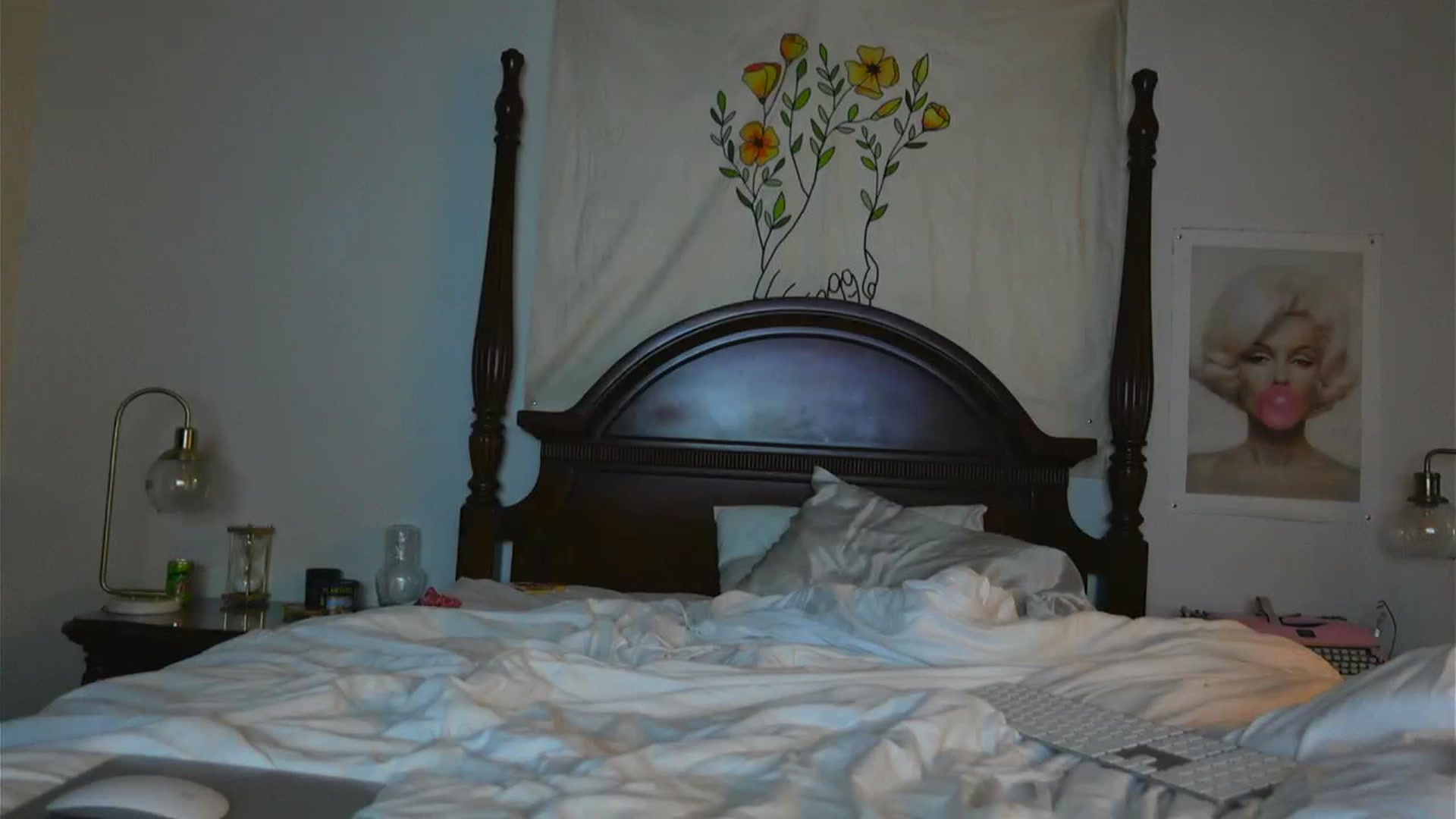 Gallery image thumbnail from BustyRedHeadx's myfreecams stream on, 05/27/2023, 08:46 image 3 of 20