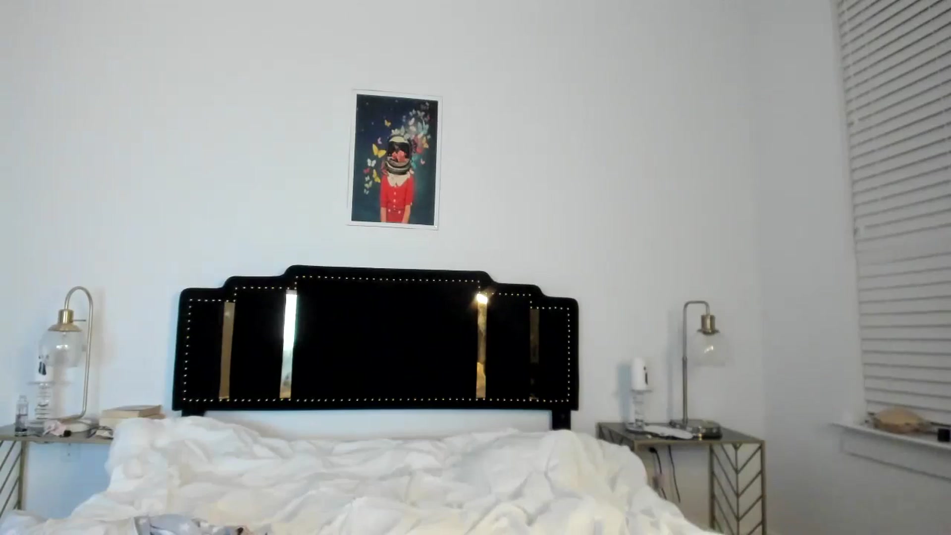 Gallery image thumbnail from BustyRedHeadx's myfreecams stream on, 12/01/2023, 07:38 image 12 of 20