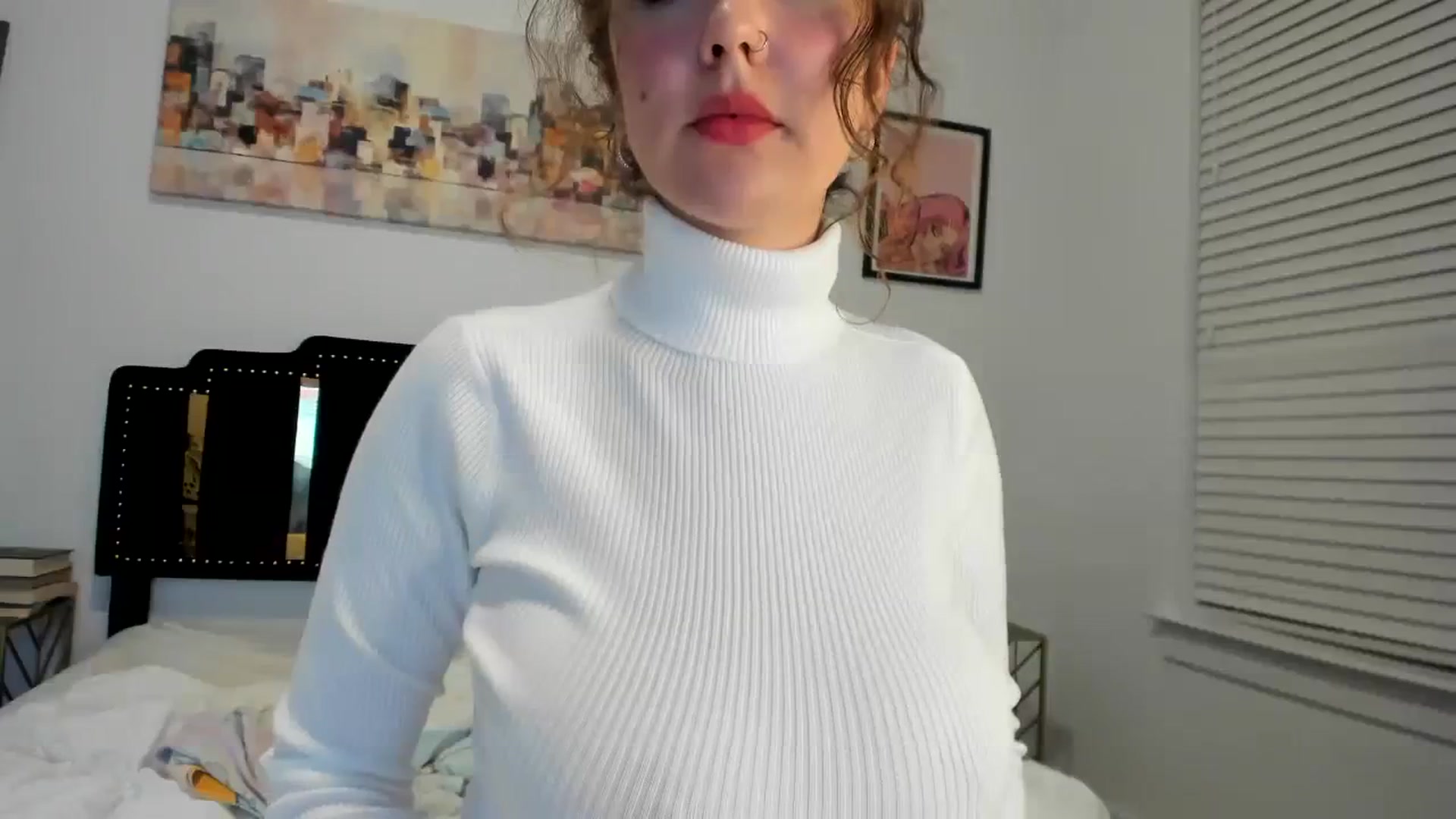 Gallery image thumbnail from BustyRedHeadx's myfreecams stream on, 12/13/2023, 08:38 image 6 of 20