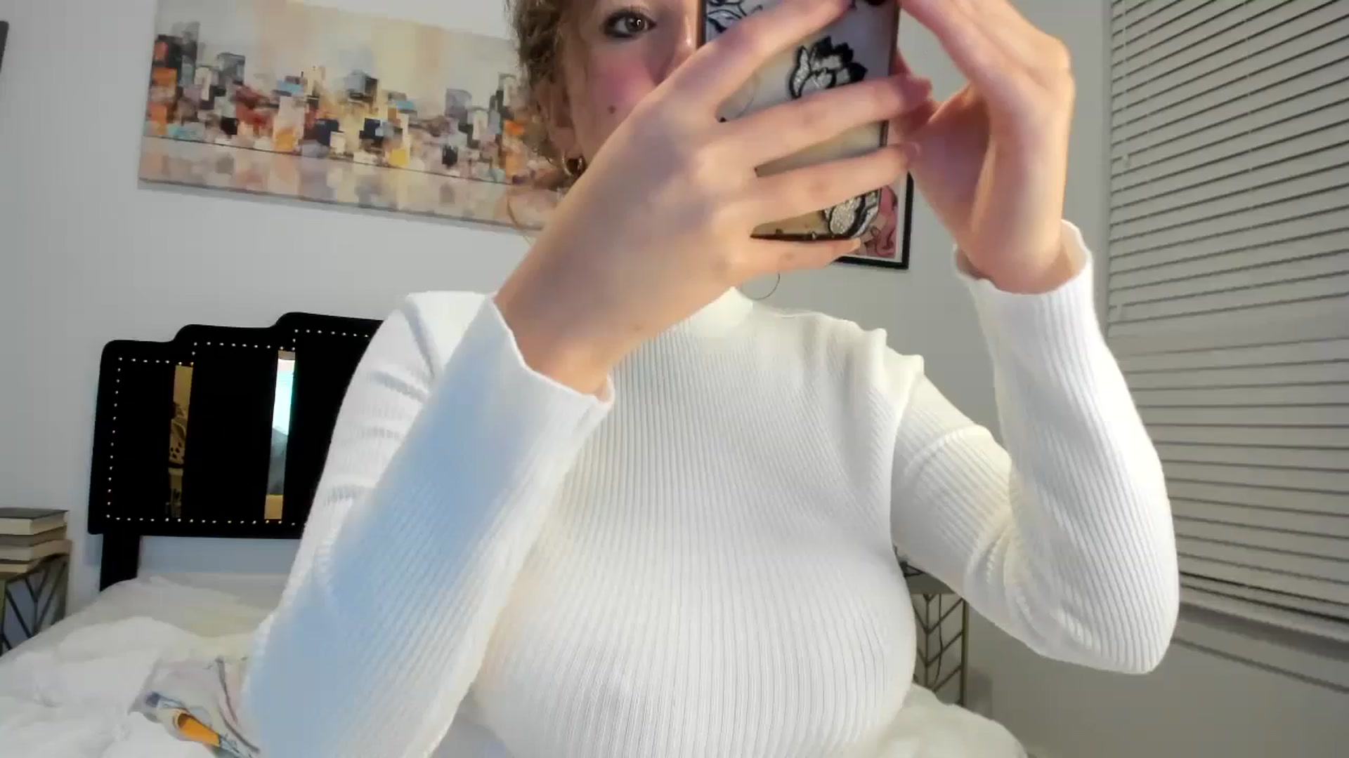 Gallery image thumbnail from BustyRedHeadx's myfreecams stream on, 12/13/2023, 08:38 image 5 of 20