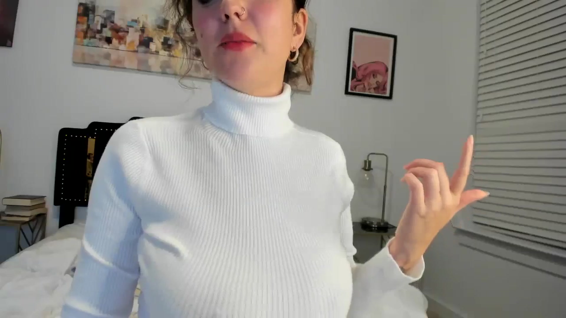 Gallery image thumbnail from BustyRedHeadx's myfreecams stream on, 12/13/2023, 08:38 image 19 of 20