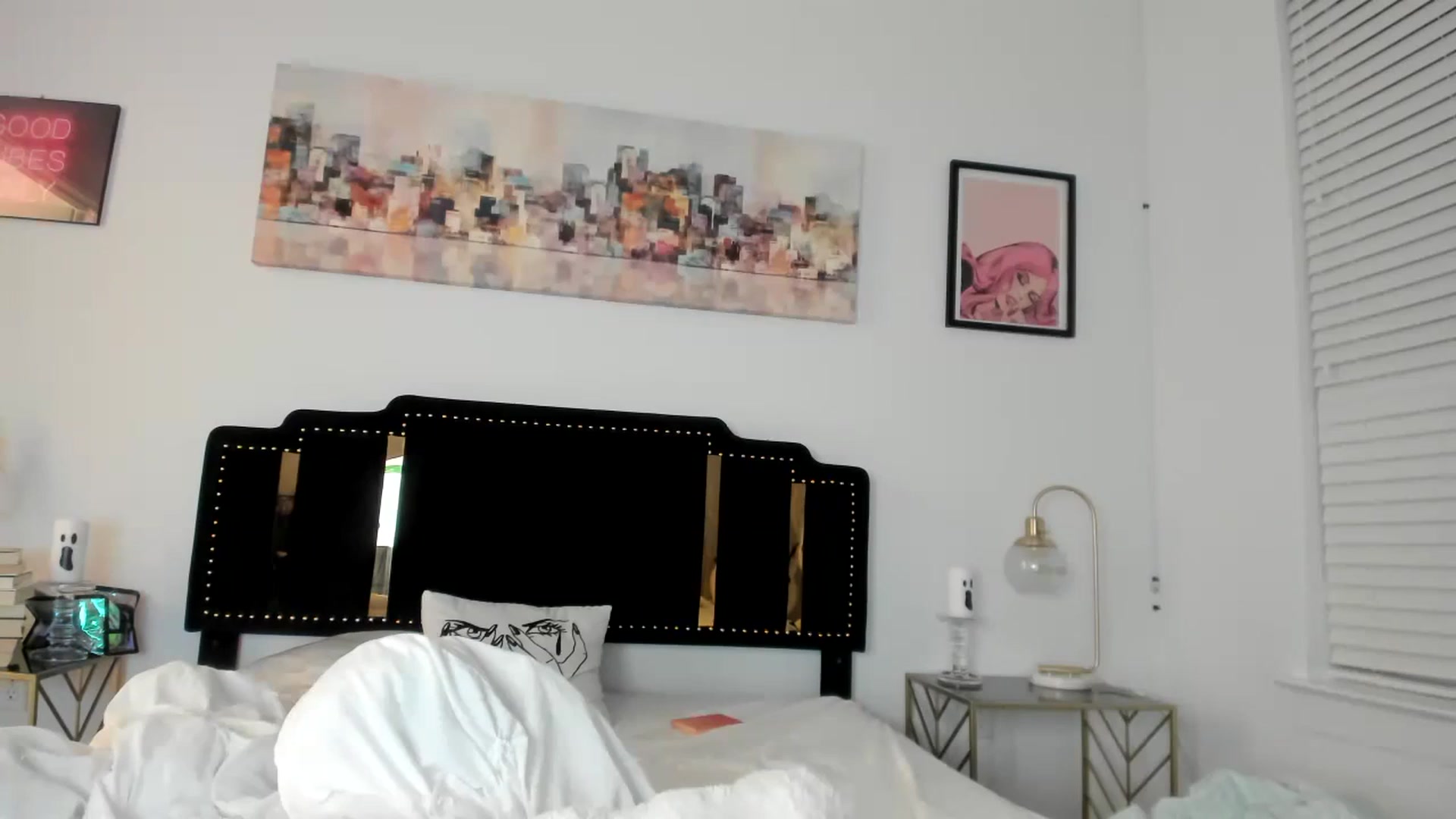 Gallery image thumbnail from BustyRedHeadx's myfreecams stream on, 02/03/2024, 07:18 image 20 of 20