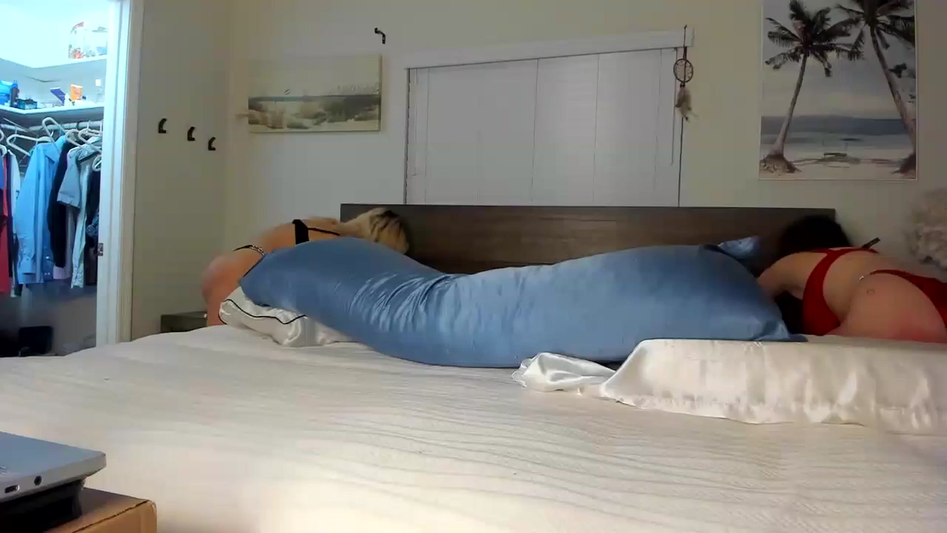 Gallery image thumbnail from BustyRedHeadx's myfreecams stream on, 03/03/2024, 06:56 image 3 of 20