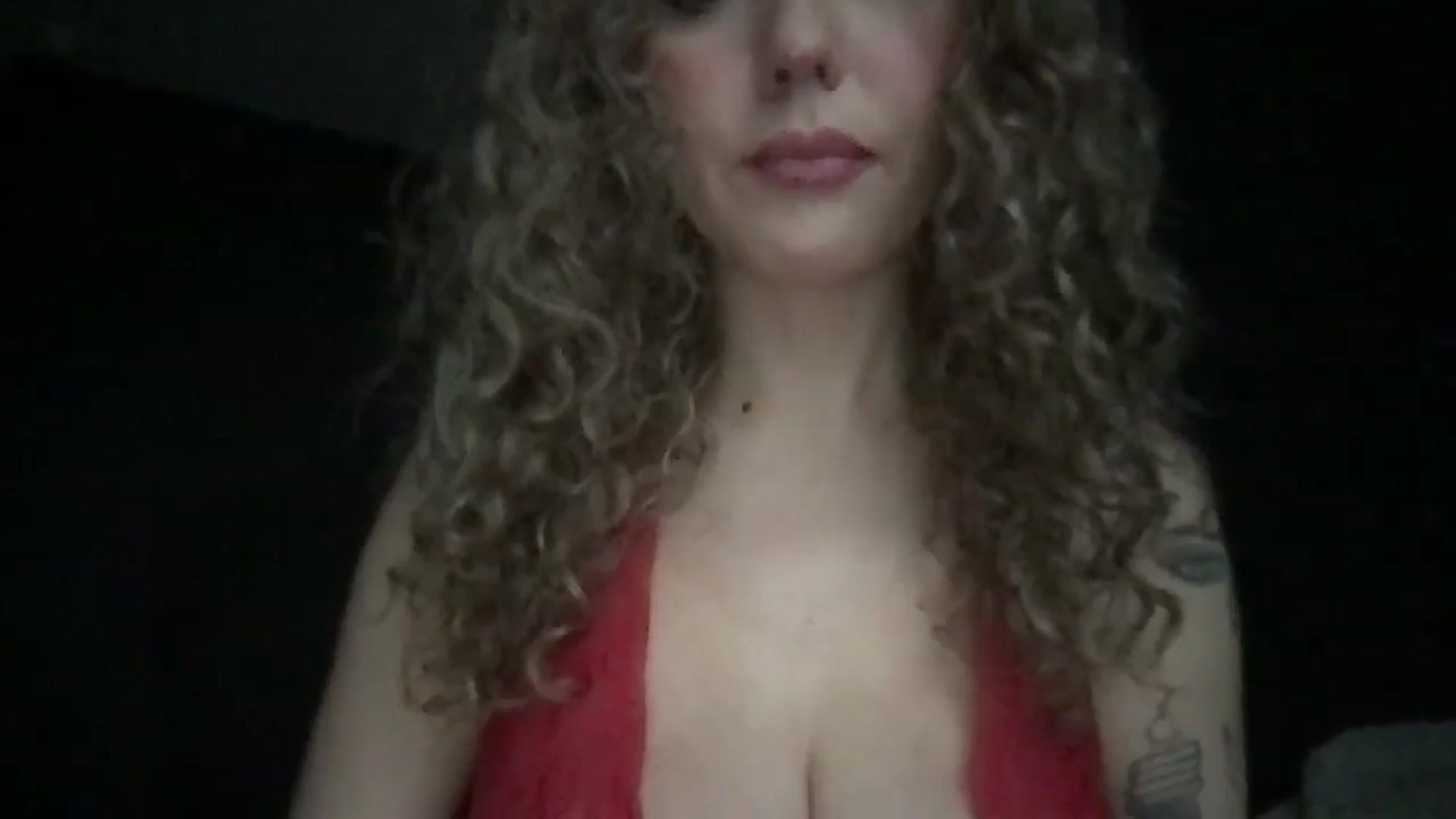 Gallery image thumbnail from BustyRedHeadx's myfreecams stream on, 02/19/2025, 20:02 image 7 of 20