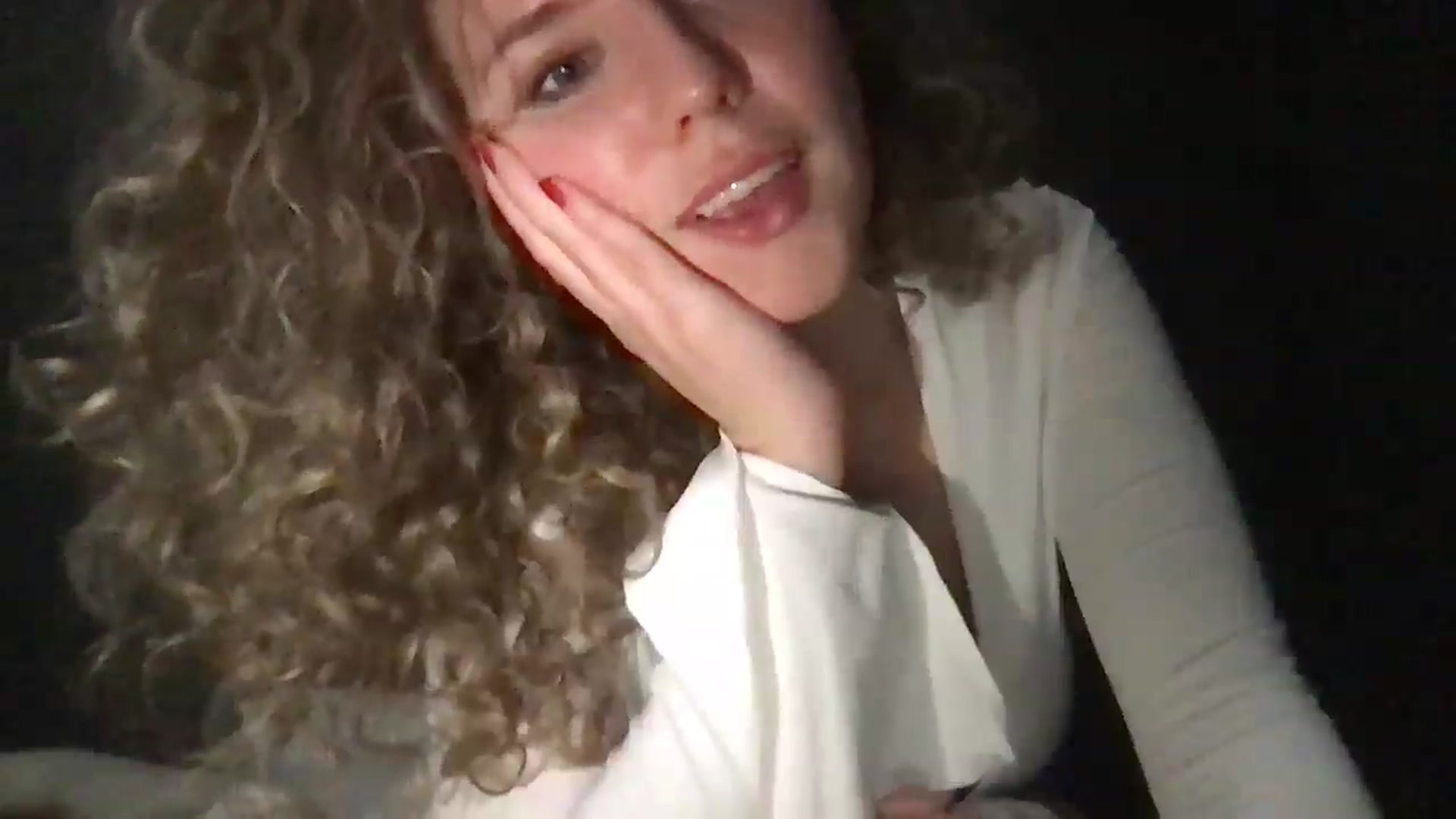 Gallery image thumbnail from BustyRedHeadx's myfreecams stream on, 02/25/2025, 06:47 image 13 of 20