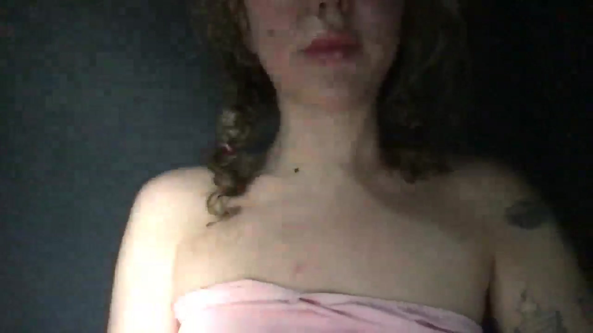 Gallery image thumbnail from BustyRedHeadx's myfreecams stream on, 03/26/2025, 05:17 image 14 of 20