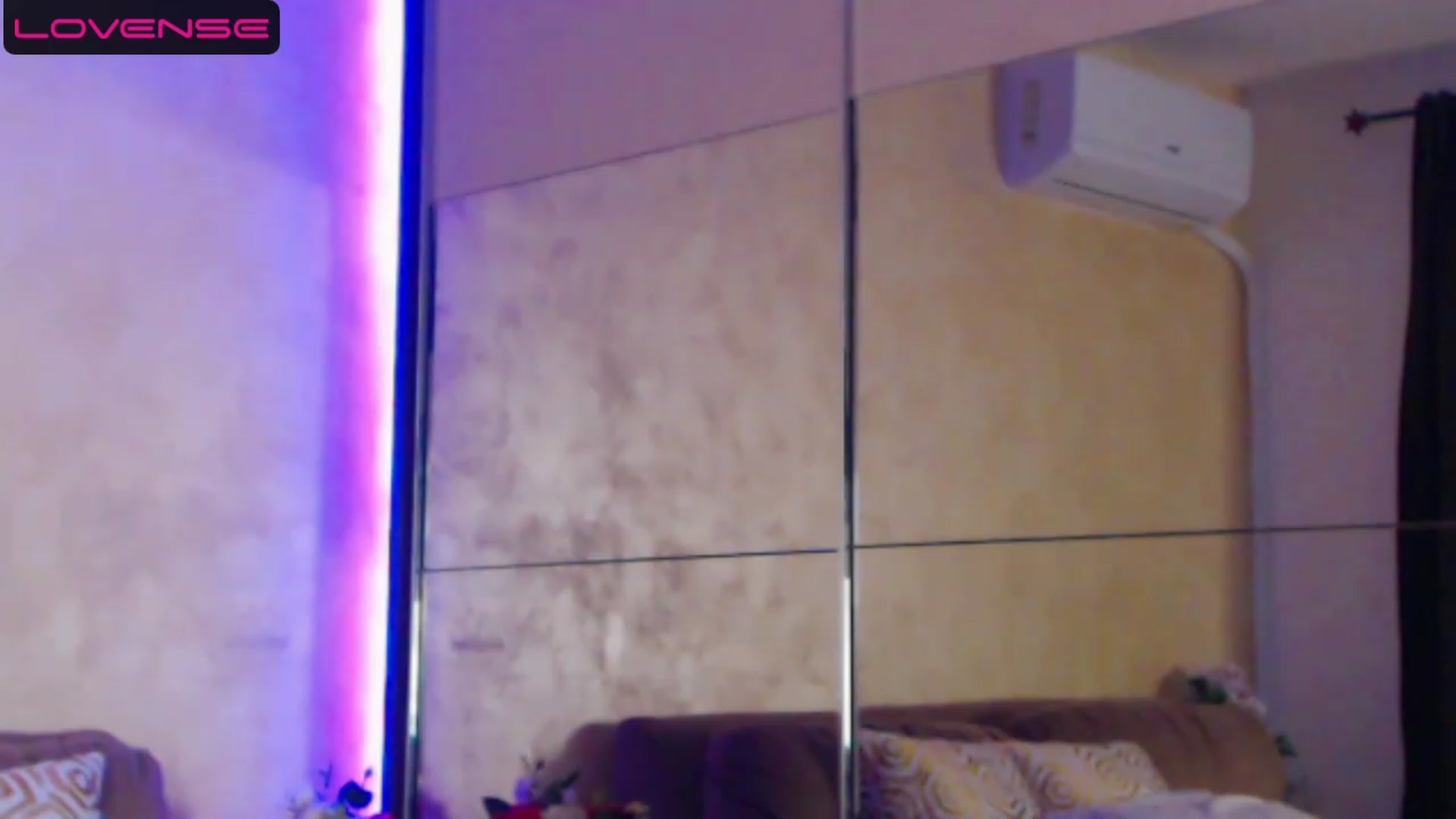 Gallery image thumbnail from Busty_Cristal's myfreecams stream on, 05/15/2023, 02:17 image 16 of 20