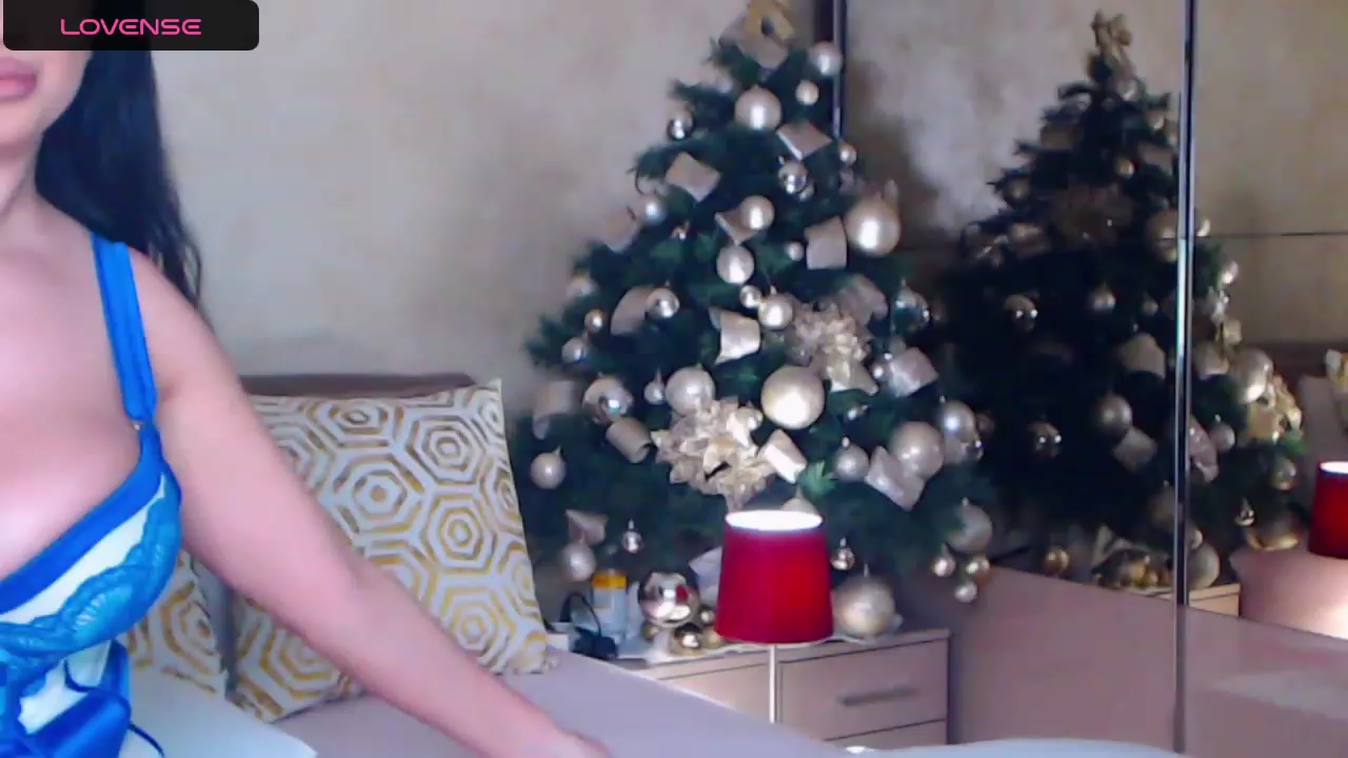 Gallery image thumbnail from Busty_Cristal's myfreecams stream on, 12/10/2023, 10:30 image 2 of 20