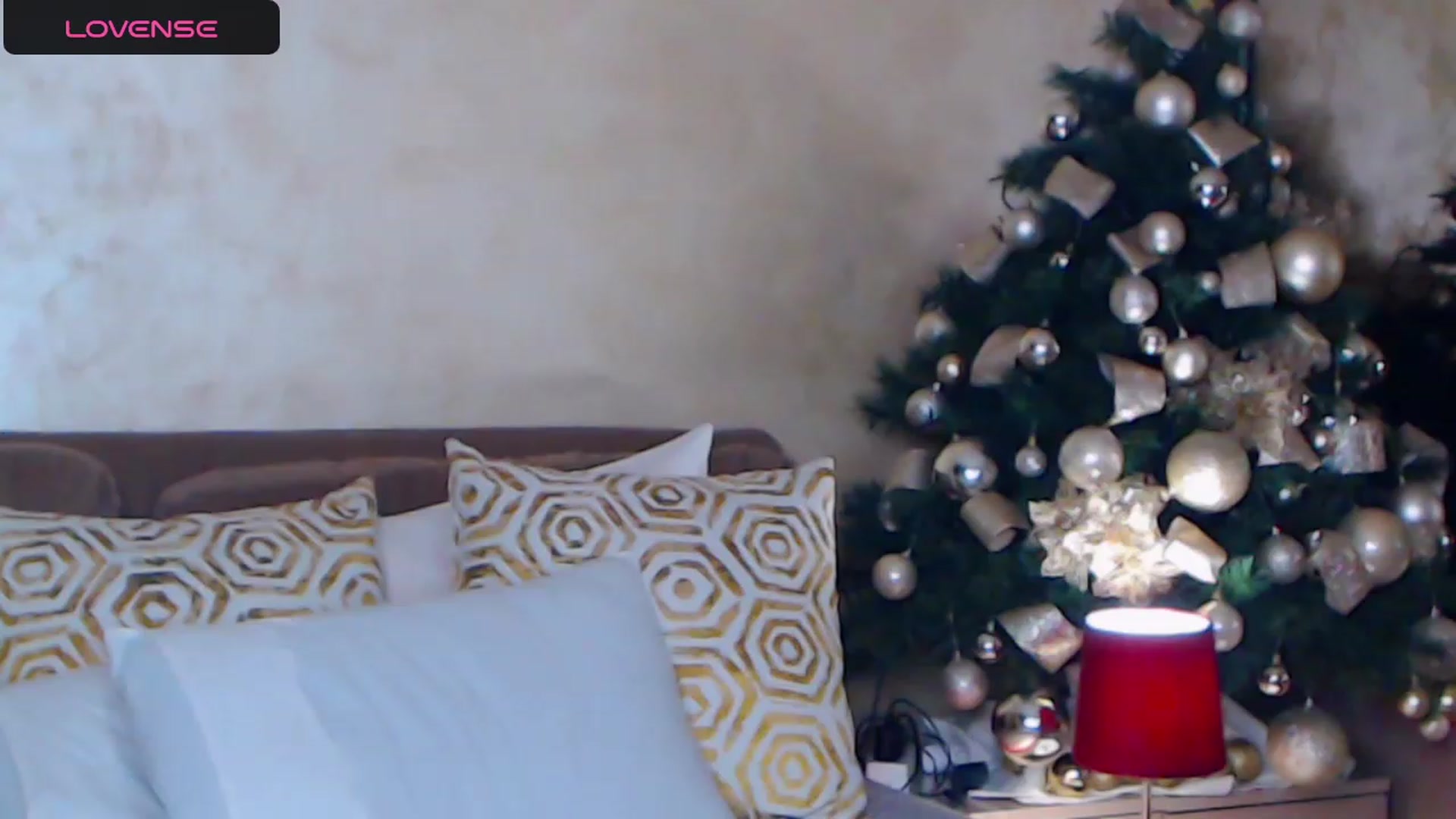 Gallery image thumbnail from Busty_Cristal's myfreecams stream on, 12/26/2023, 13:46 image 1 of 20
