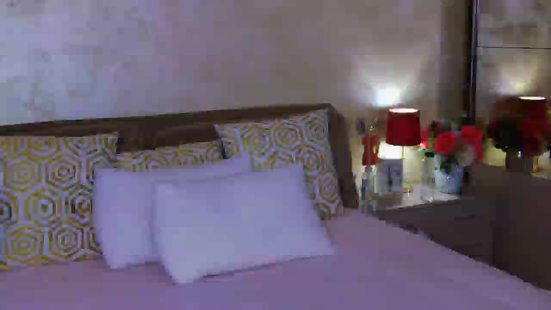 Gallery image thumbnail from Busty_Cristal's myfreecams stream on, 08/22/2024, 21:29 image 9 of 20