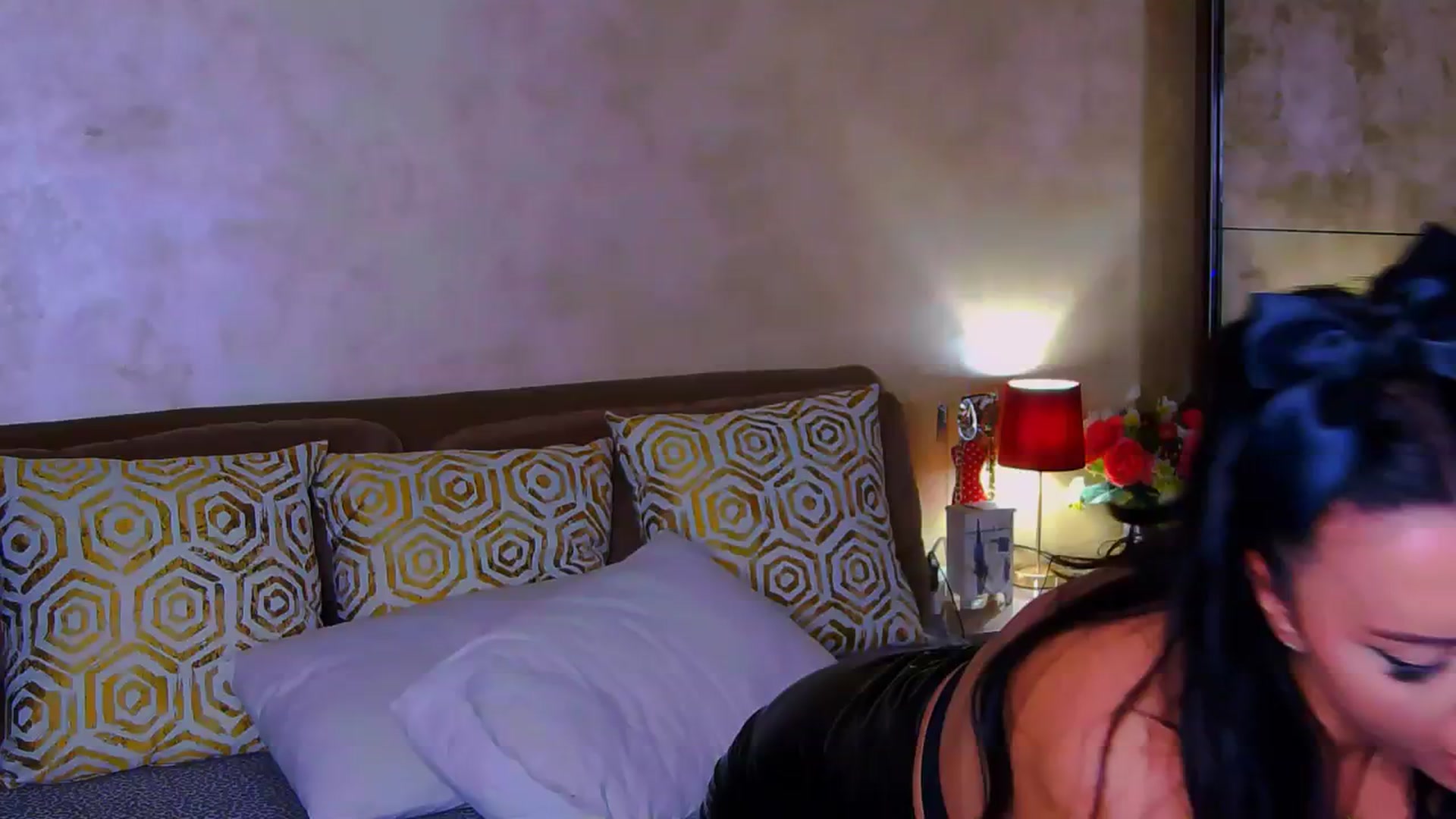 Gallery image thumbnail from Busty_Cristal's myfreecams stream on, 09/13/2024, 24:03 image 14 of 20