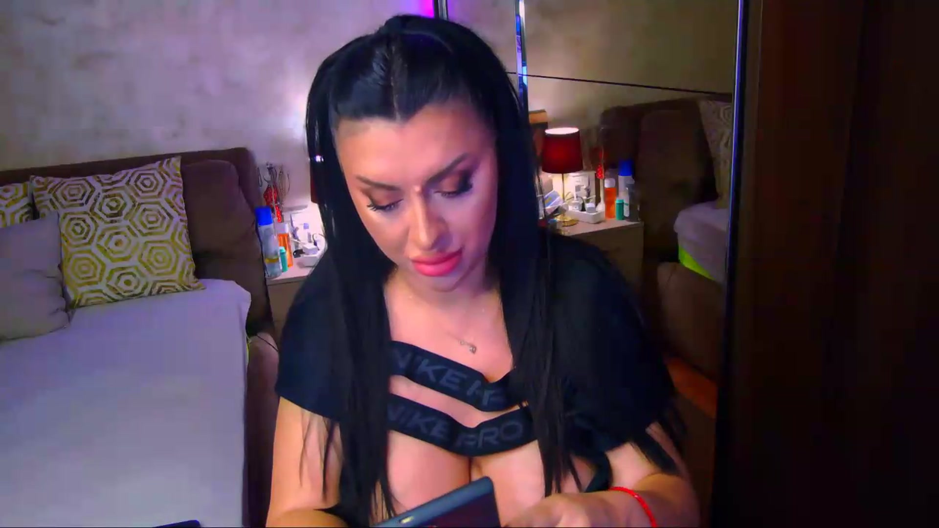 Gallery image thumbnail from Busty_Cristal's myfreecams stream on, 09/02/2026, 11:08 image 2 of 20