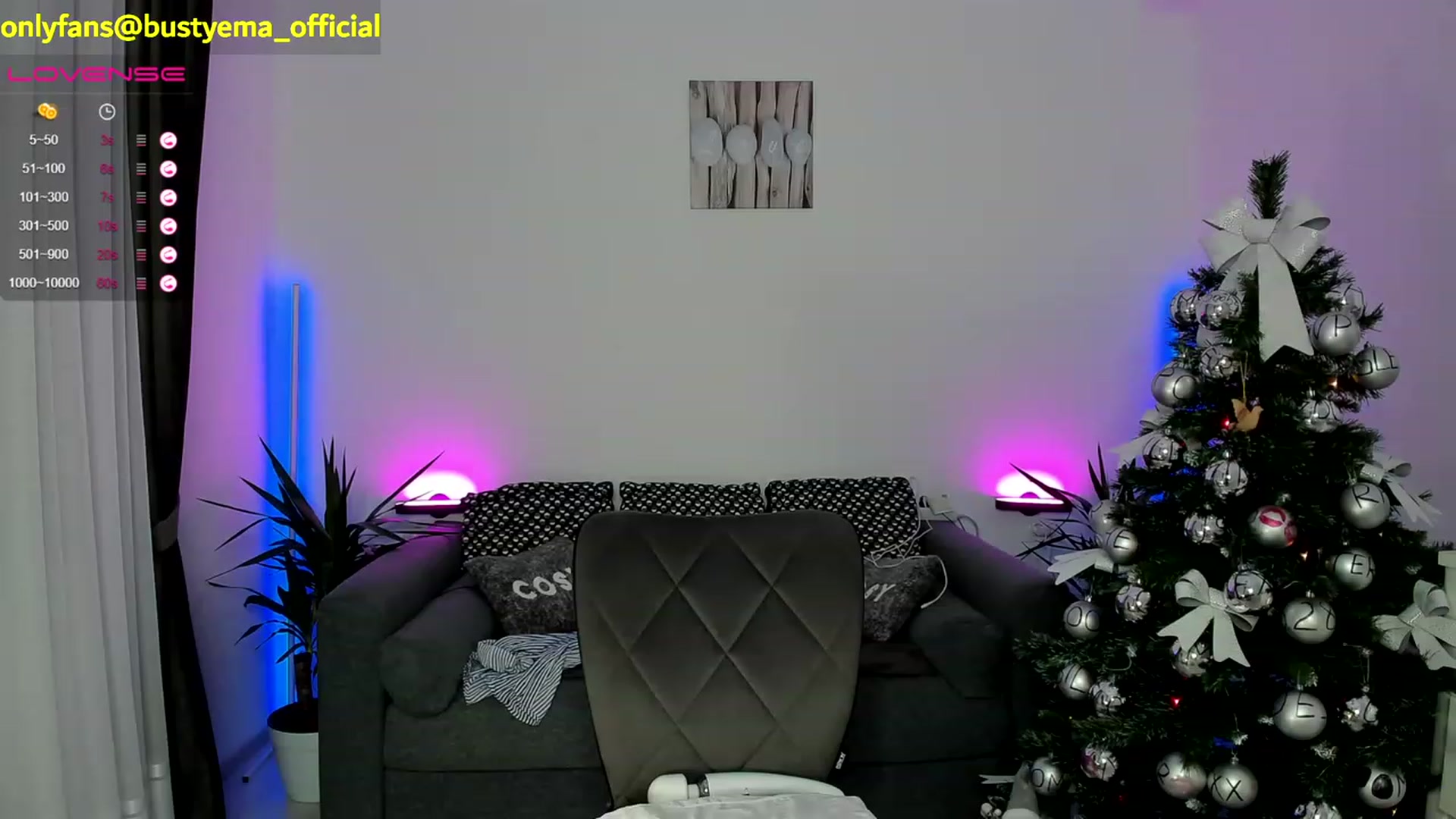 Gallery image thumbnail from Busty_Ema's myfreecams stream on, 12/29/2022, 07:49 image 10 of 20