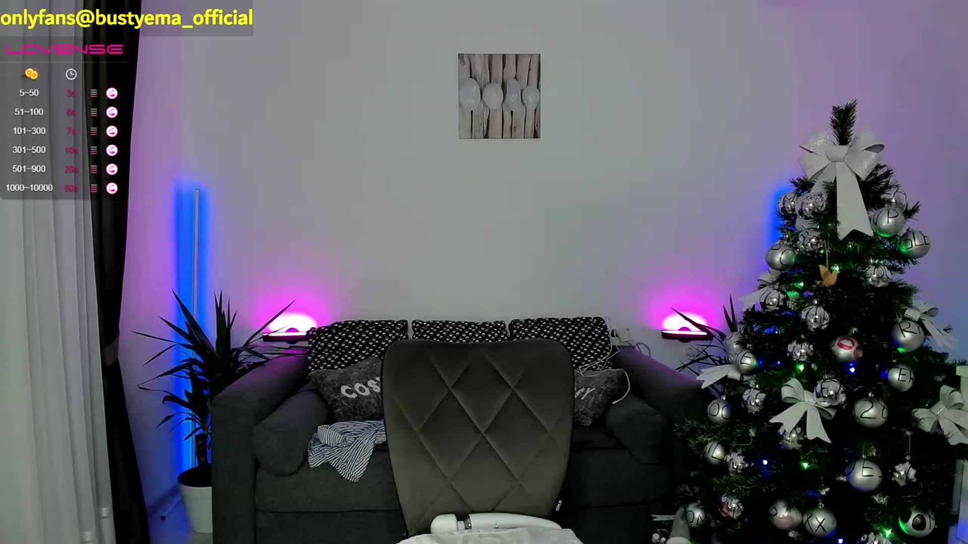 Gallery image thumbnail from Busty_Ema's myfreecams stream on, 12/29/2022, 07:49 image 11 of 20