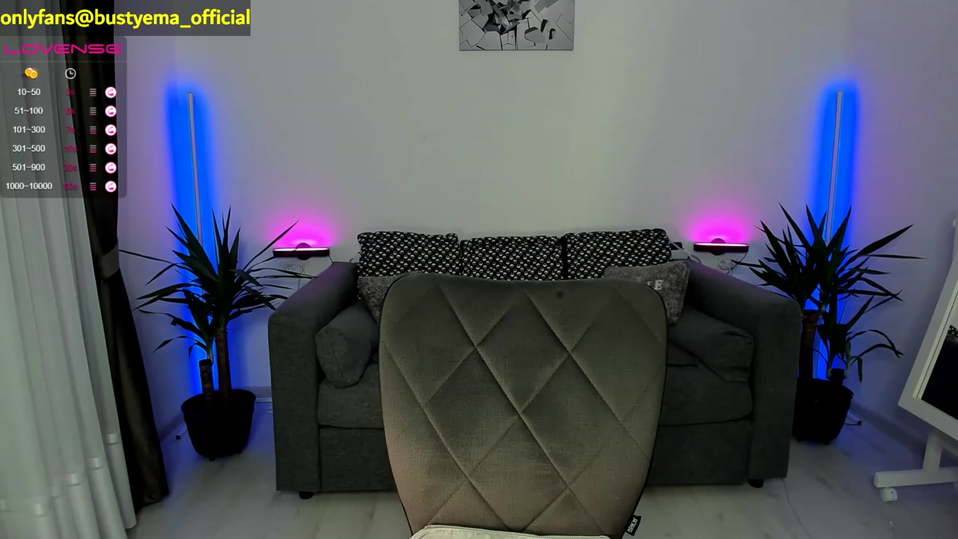 Gallery image thumbnail from Busty_Ema's myfreecams stream on, 01/09/2023, 21:42 image 8 of 20