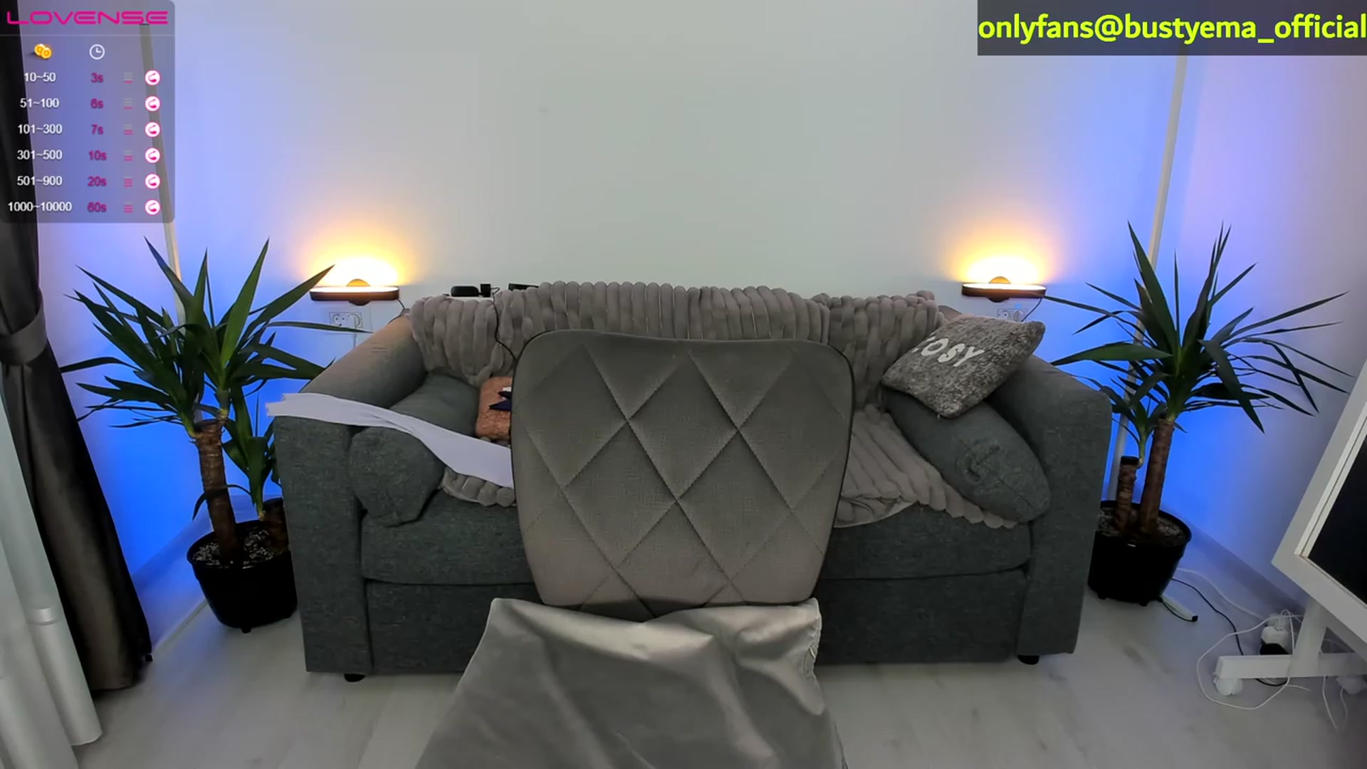 Gallery image thumbnail from Busty_Ema's myfreecams stream on, 03/23/2023, 21:36 image 1 of 20