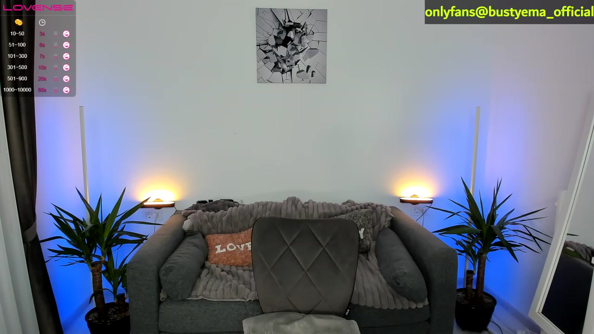 Gallery image thumbnail from Busty_Ema's myfreecams stream on, 03/27/2023, 06:37 image 15 of 20