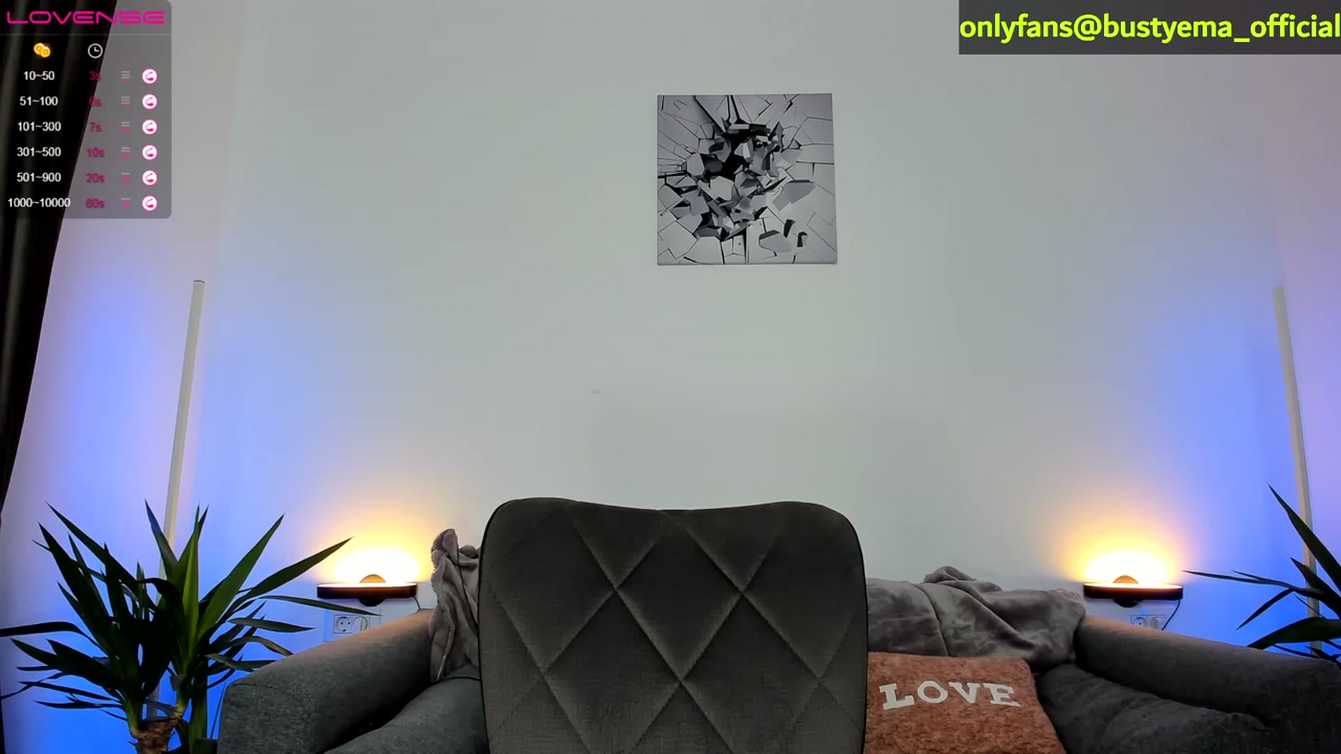 Gallery image thumbnail from Busty_Ema's myfreecams stream on, 04/02/2023, 07:36 image 5 of 20