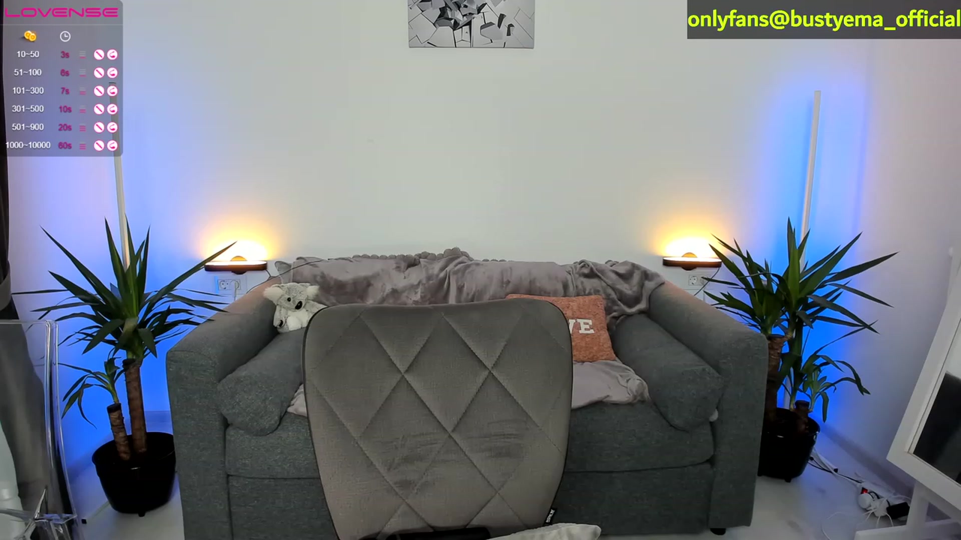 Gallery image thumbnail from Busty_Ema's myfreecams stream on, 04/15/2023, 09:41 image 1 of 20