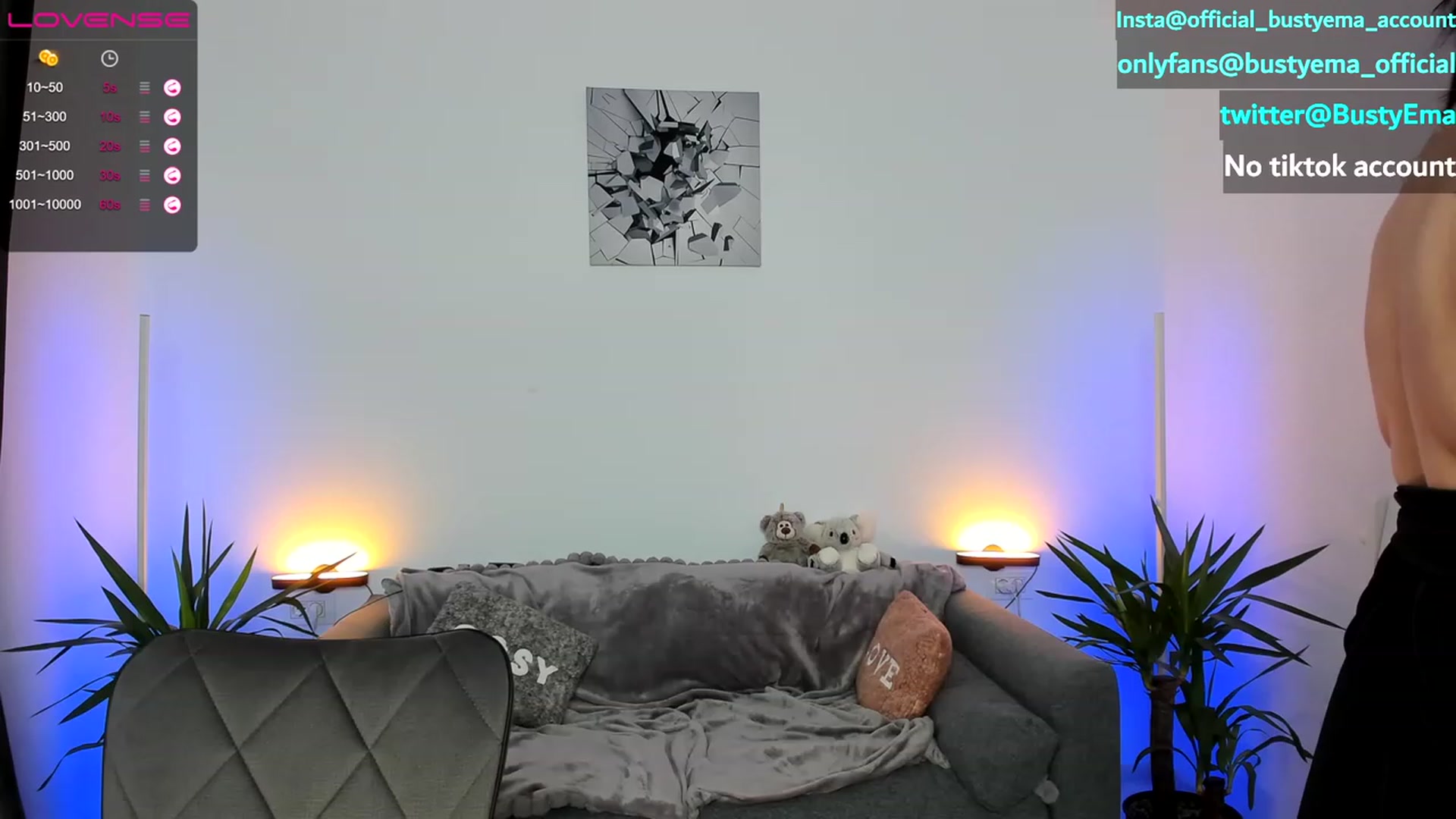Gallery image thumbnail from Busty_Ema's myfreecams stream on, 05/10/2023, 18:50 image 2 of 20
