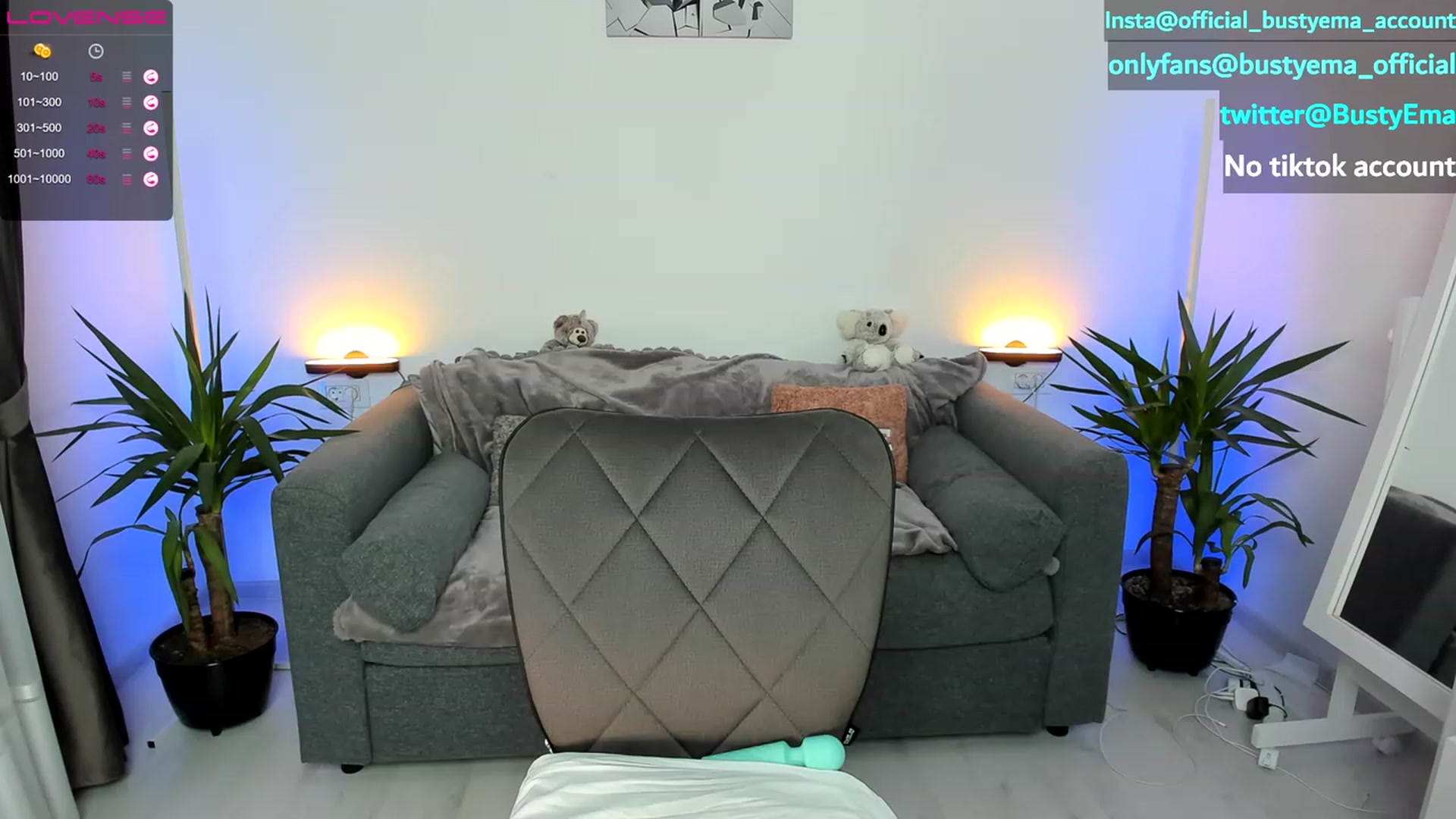Gallery image thumbnail from Busty_Ema's myfreecams stream on, 05/19/2023, 21:17 image 13 of 20
