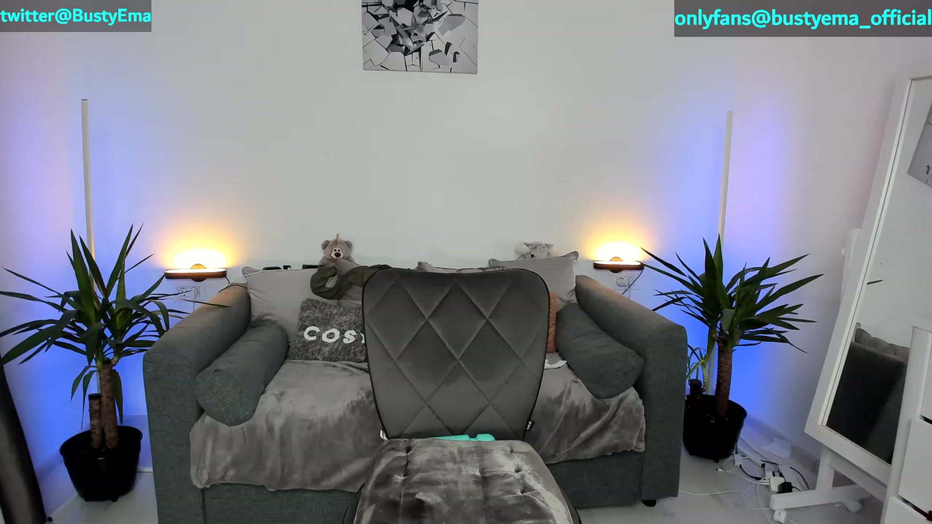 Gallery image thumbnail from Busty_Ema's myfreecams stream on, 06/10/2023, 20:40 image 16 of 20