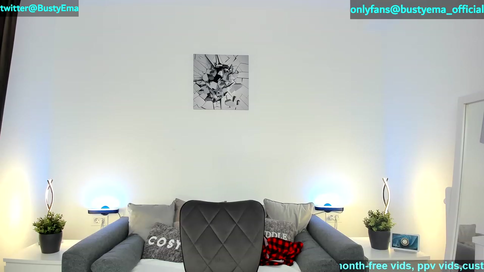 Gallery image thumbnail from Busty_Ema's myfreecams stream on, 06/21/2023, 08:49 image 11 of 20