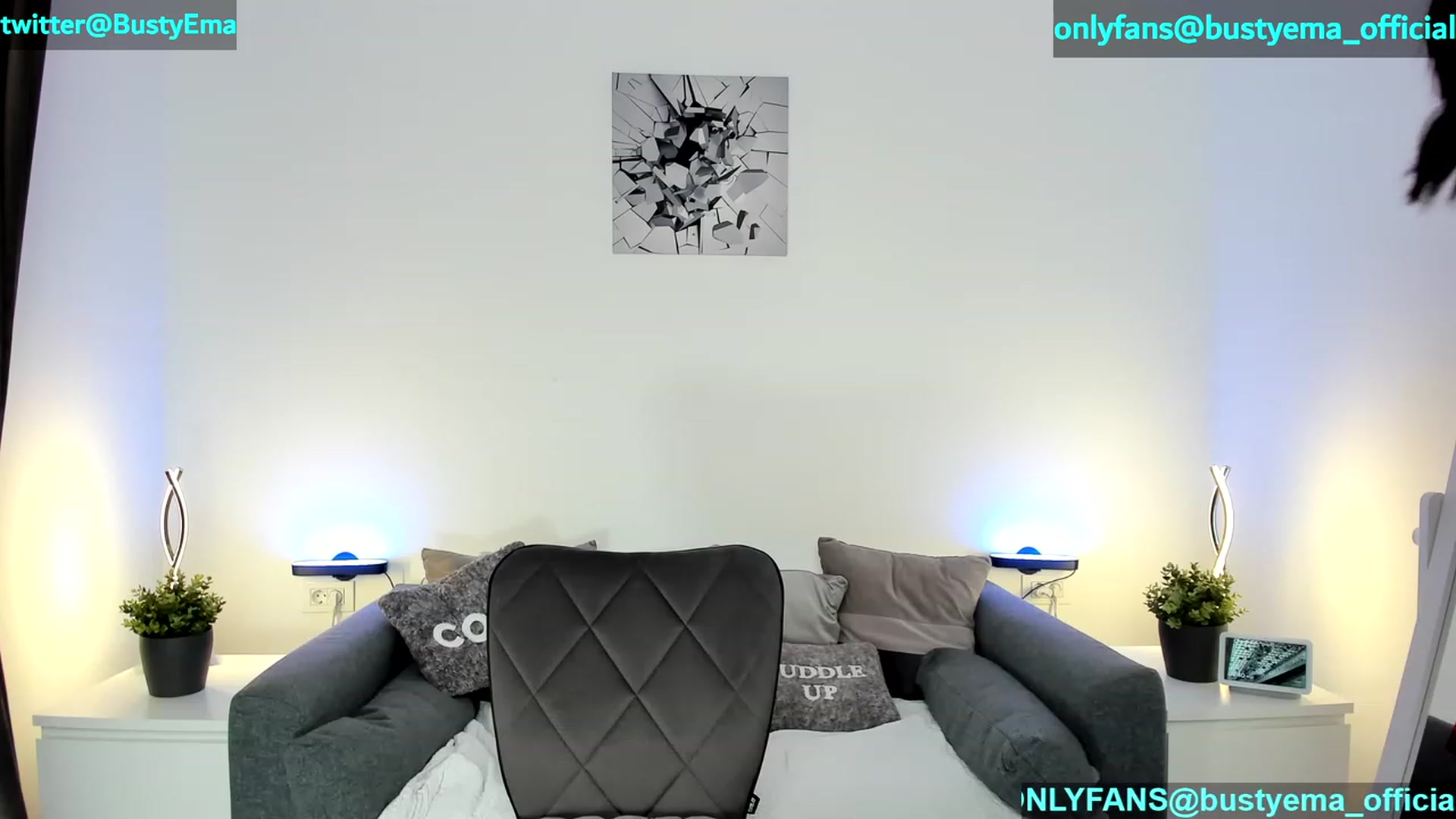 Gallery image thumbnail from Busty_Ema's myfreecams stream on, 07/14/2023, 07:00 image 3 of 20