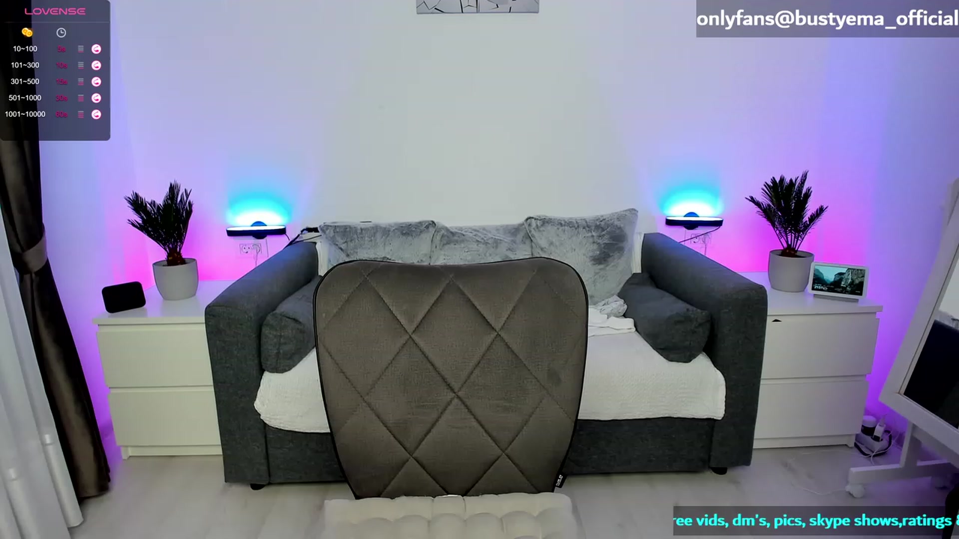 Gallery image thumbnail from Busty_Ema's myfreecams stream on, 09/25/2023, 19:13 image 2 of 20