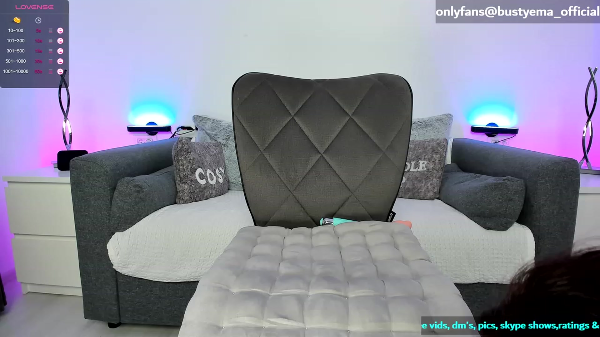 Gallery image thumbnail from Busty_Ema's myfreecams stream on, 09/28/2023, 20:32 image 13 of 20